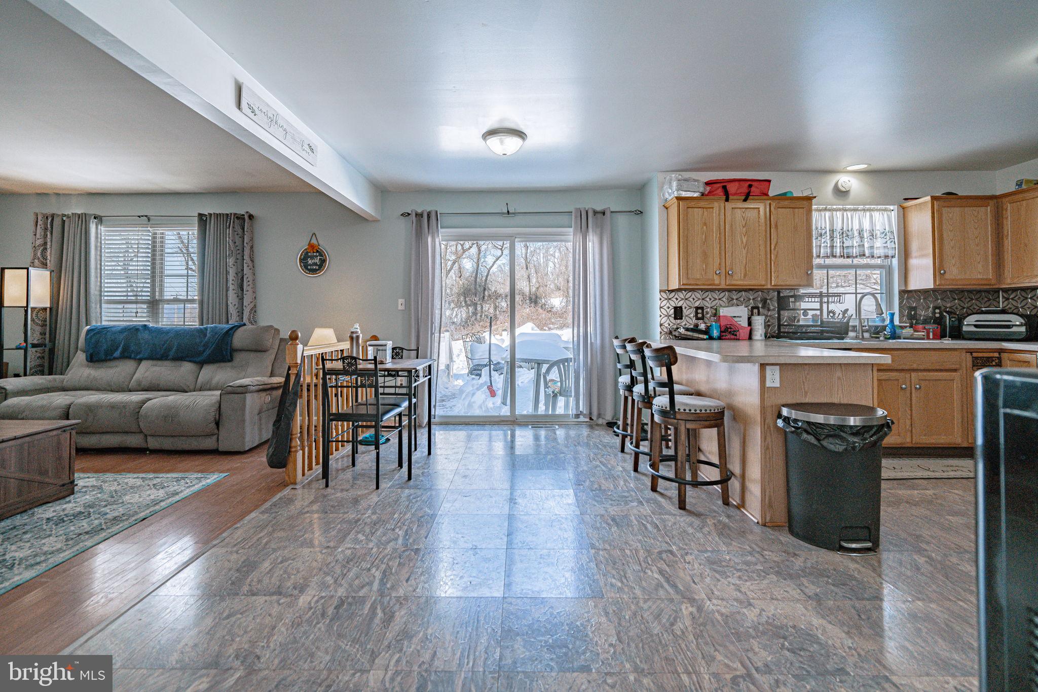 TOWAMENSING - Residential