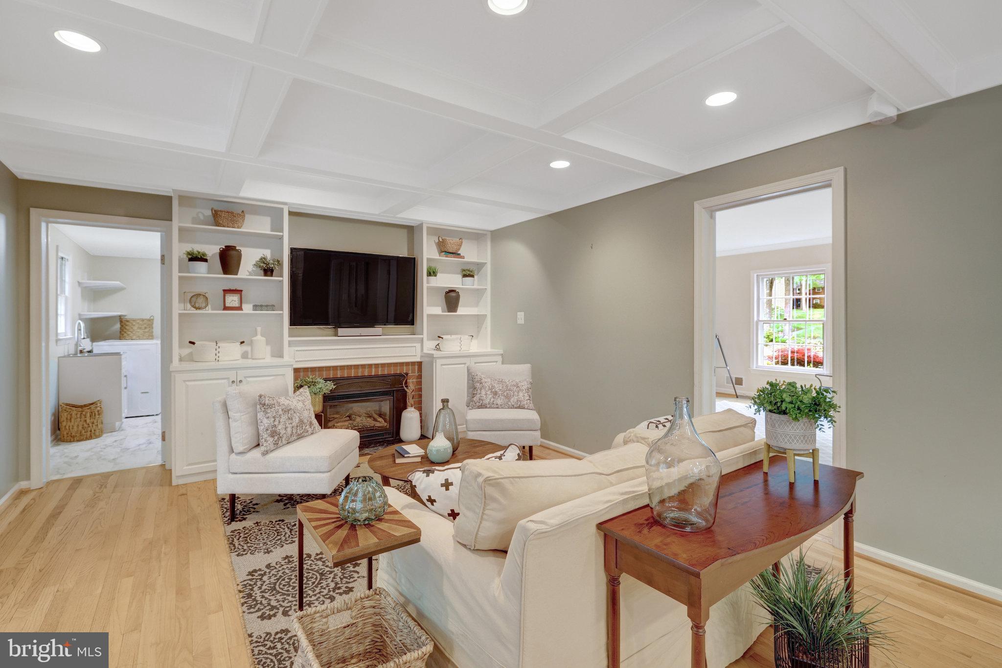 MANTUA - Residential