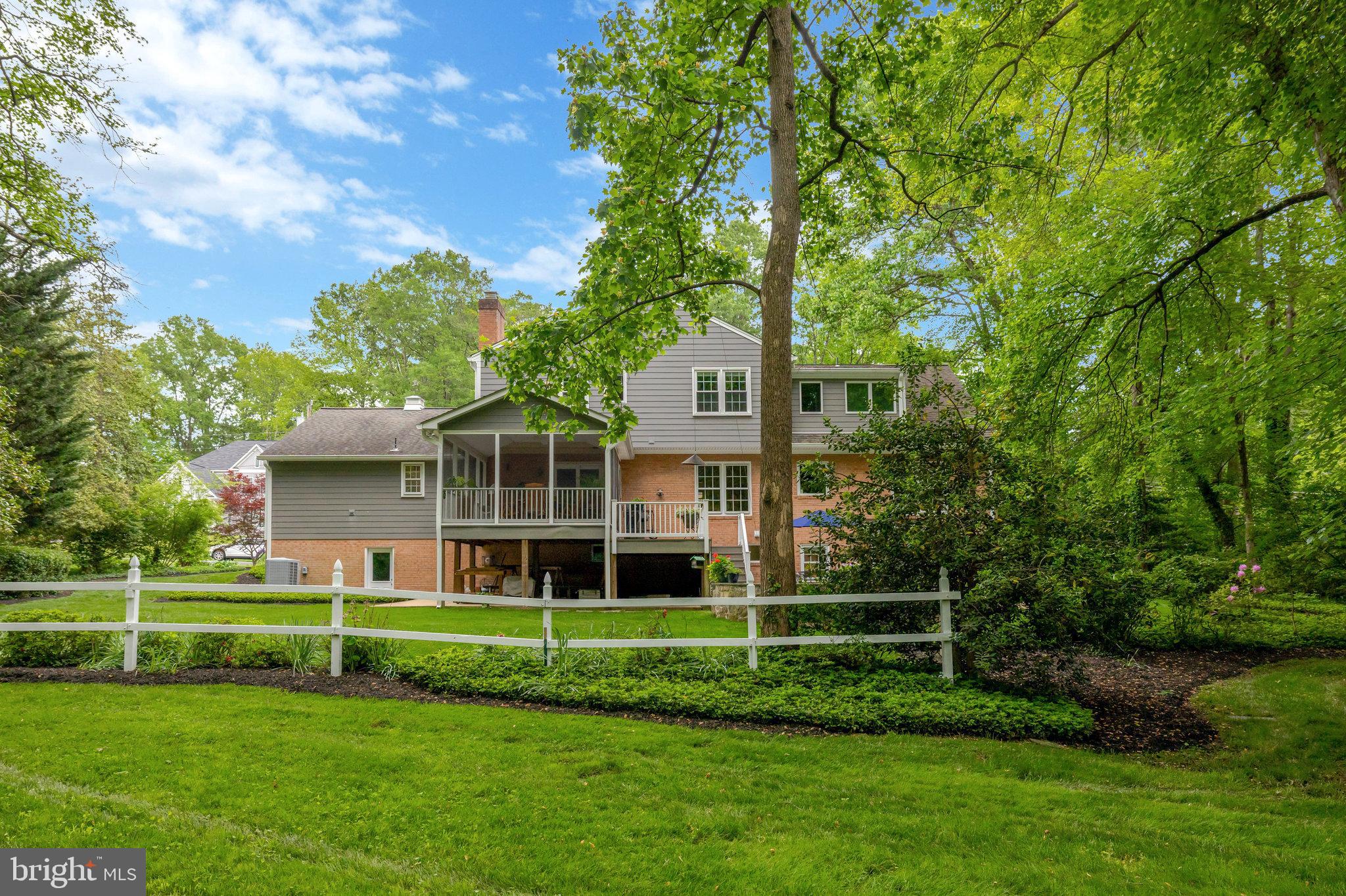 MANTUA - Residential