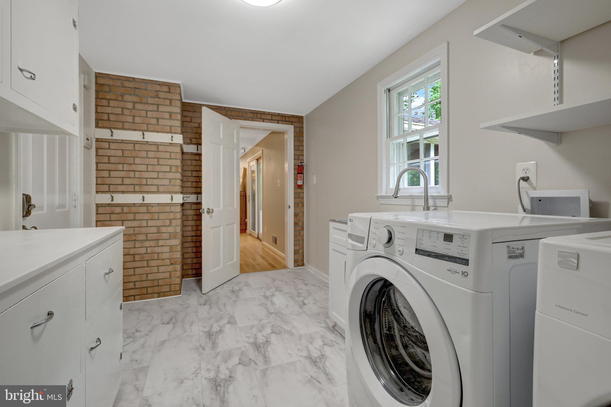 MANTUA - Residential