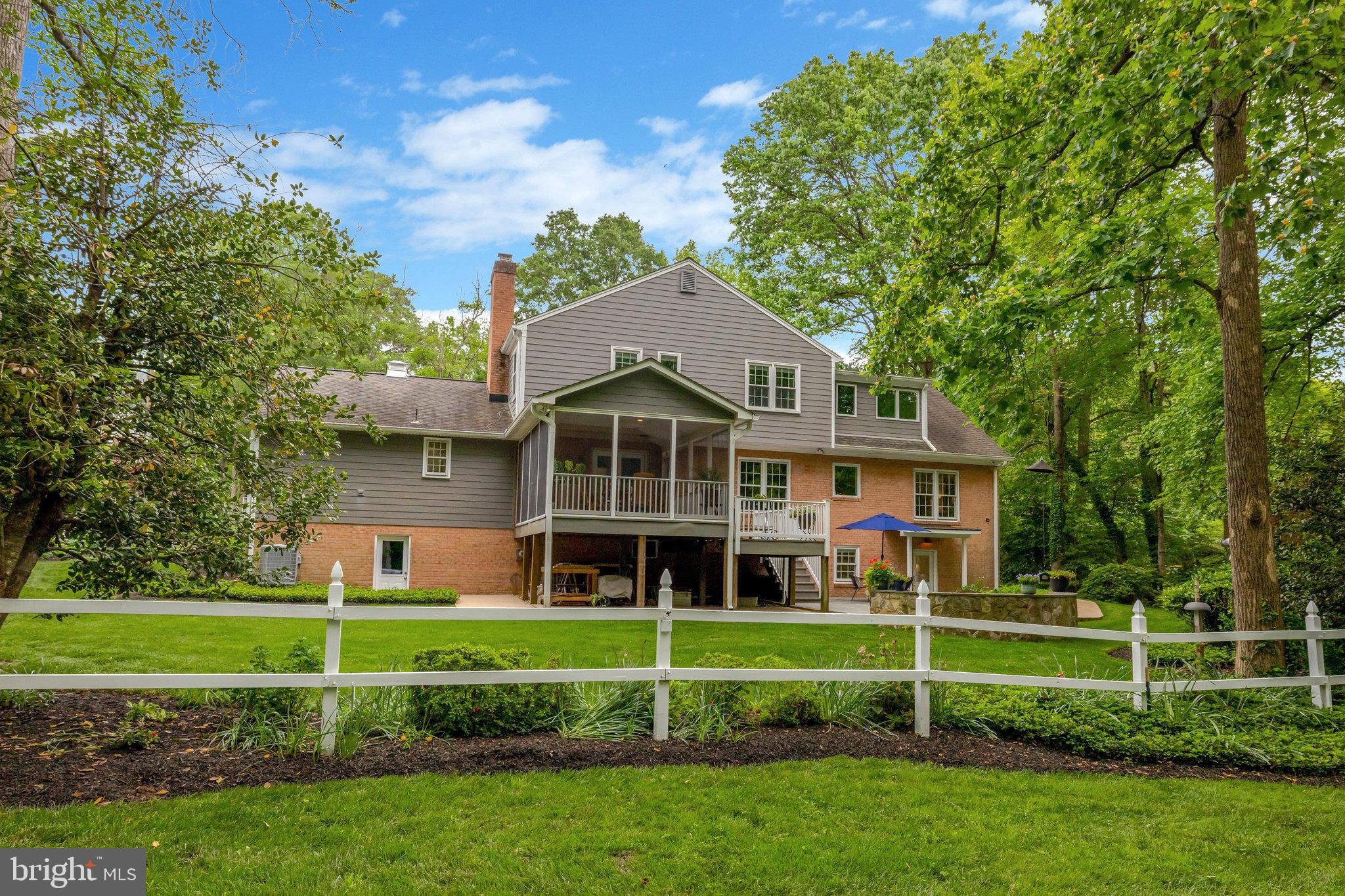 MANTUA - Residential