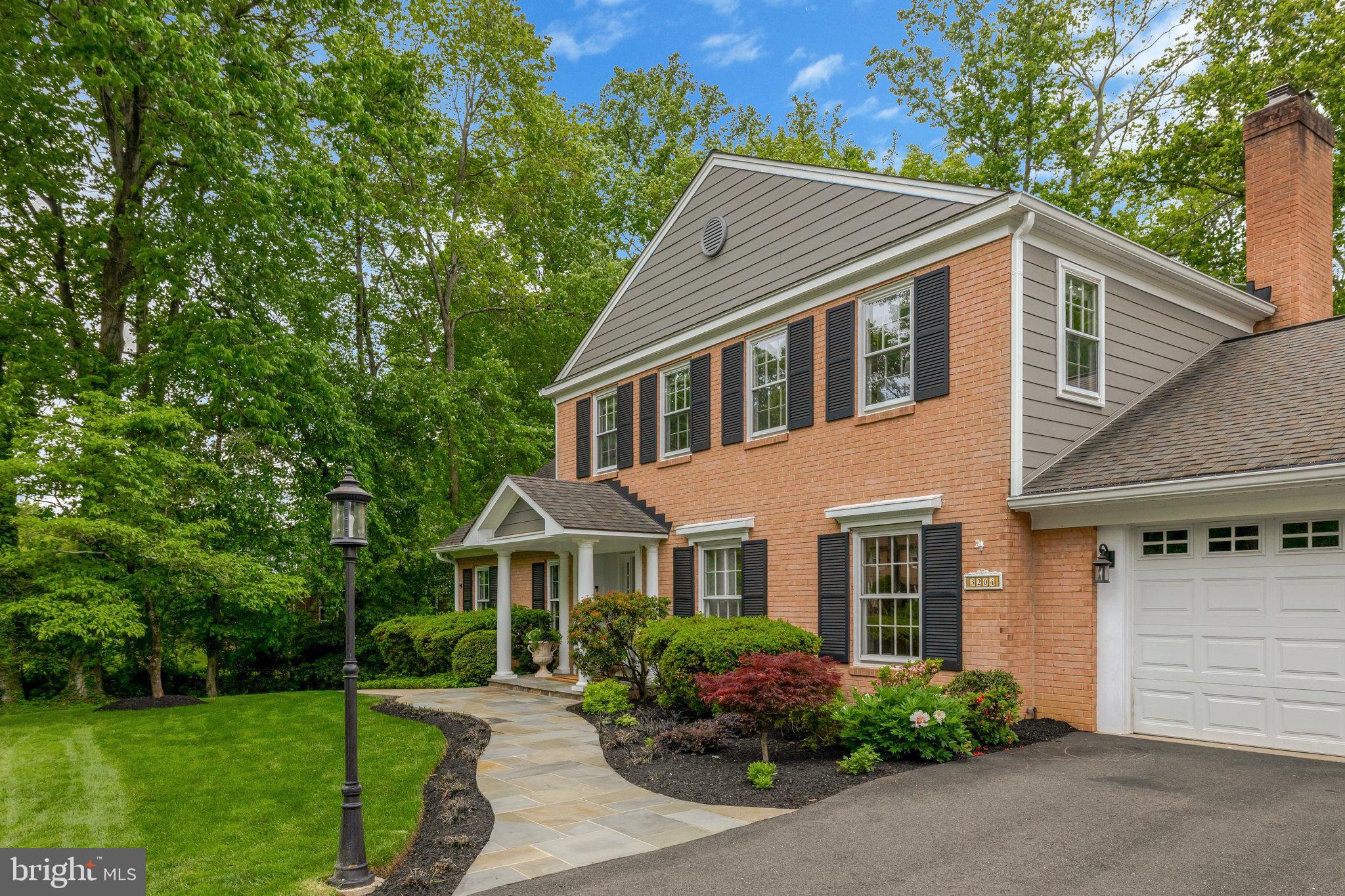 MANTUA - Residential