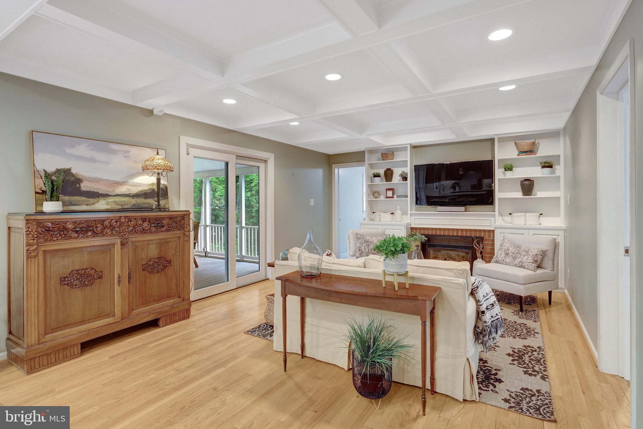 MANTUA - Residential