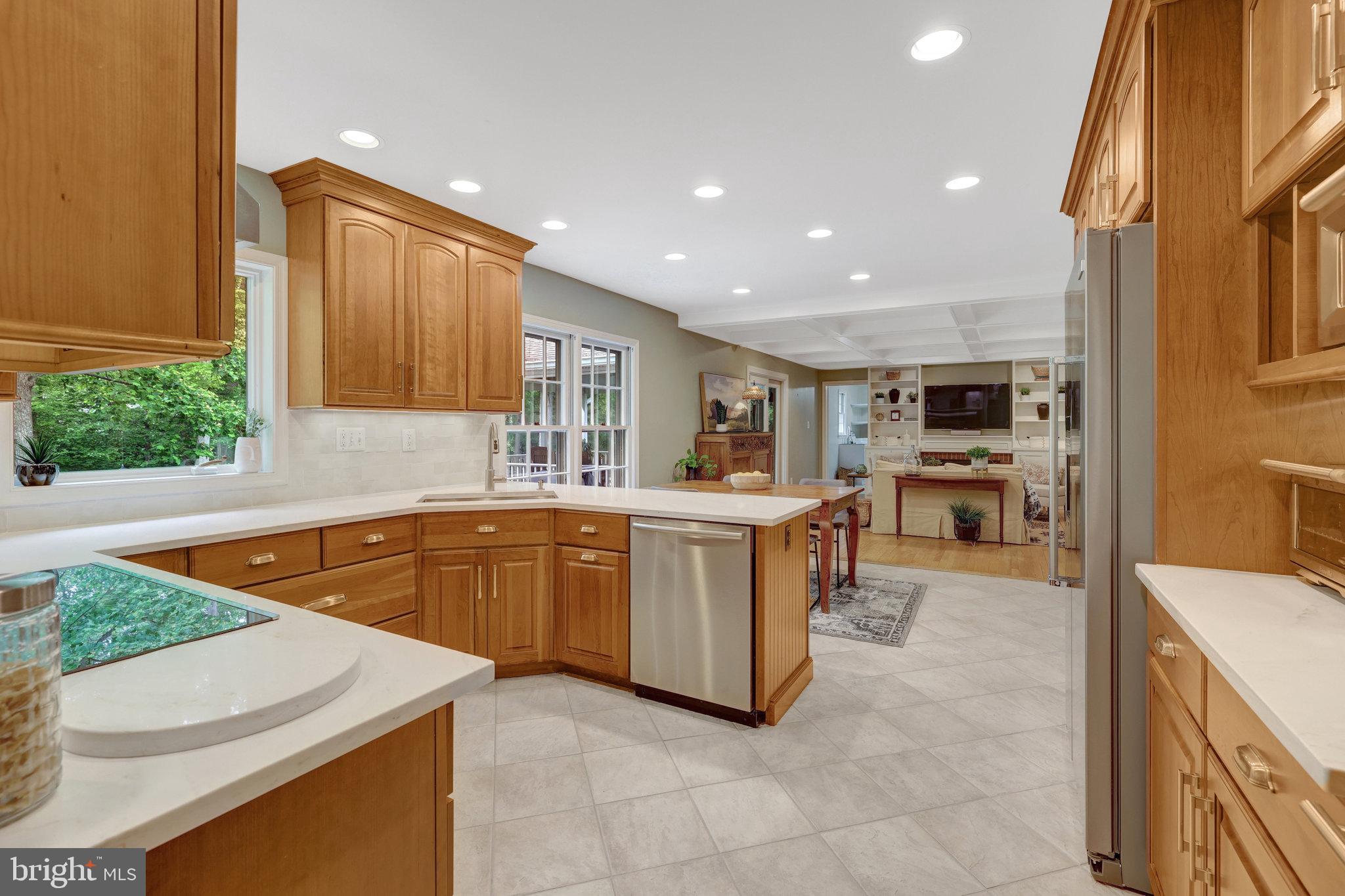 MANTUA - Residential