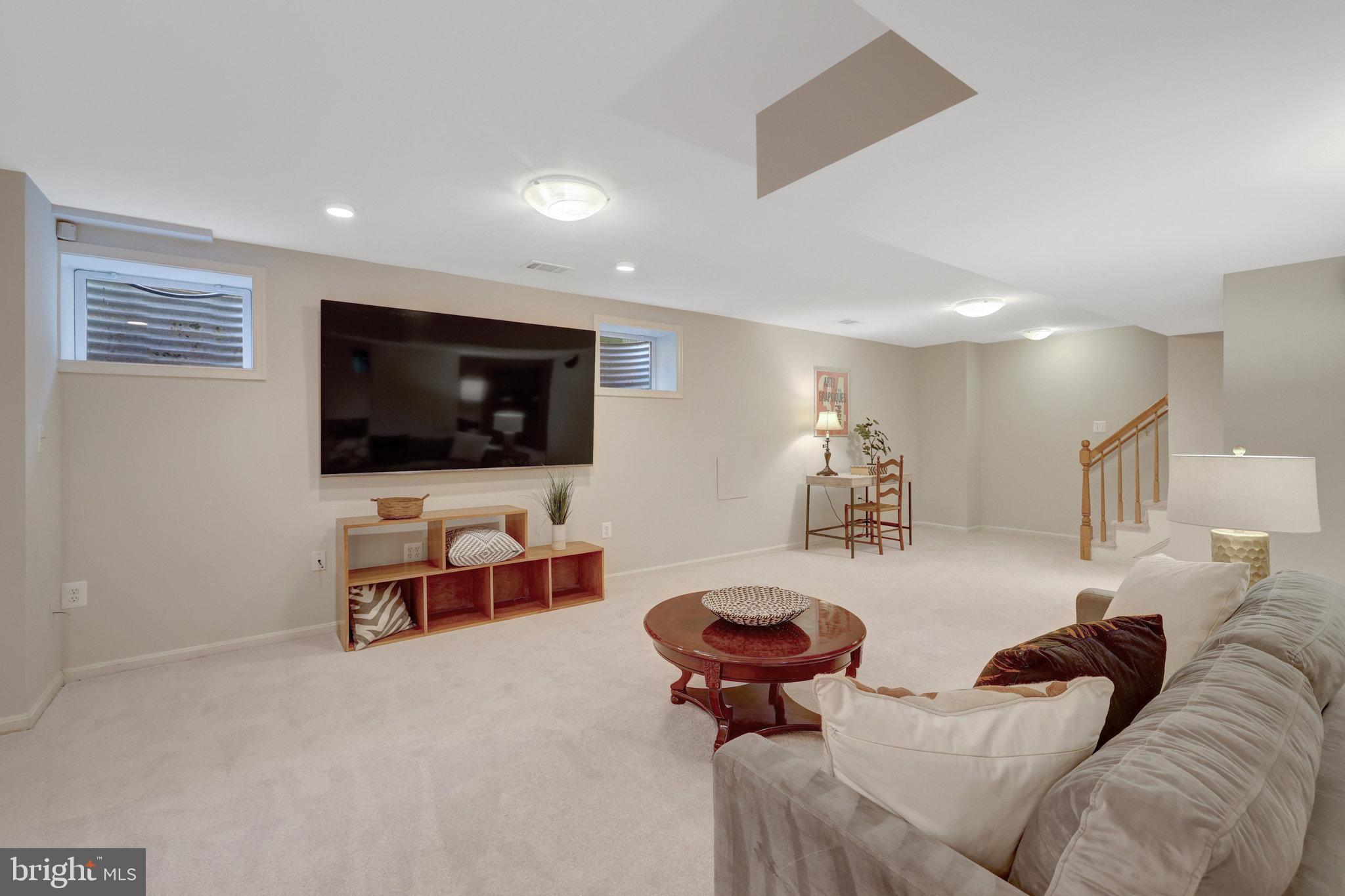 MANTUA - Residential