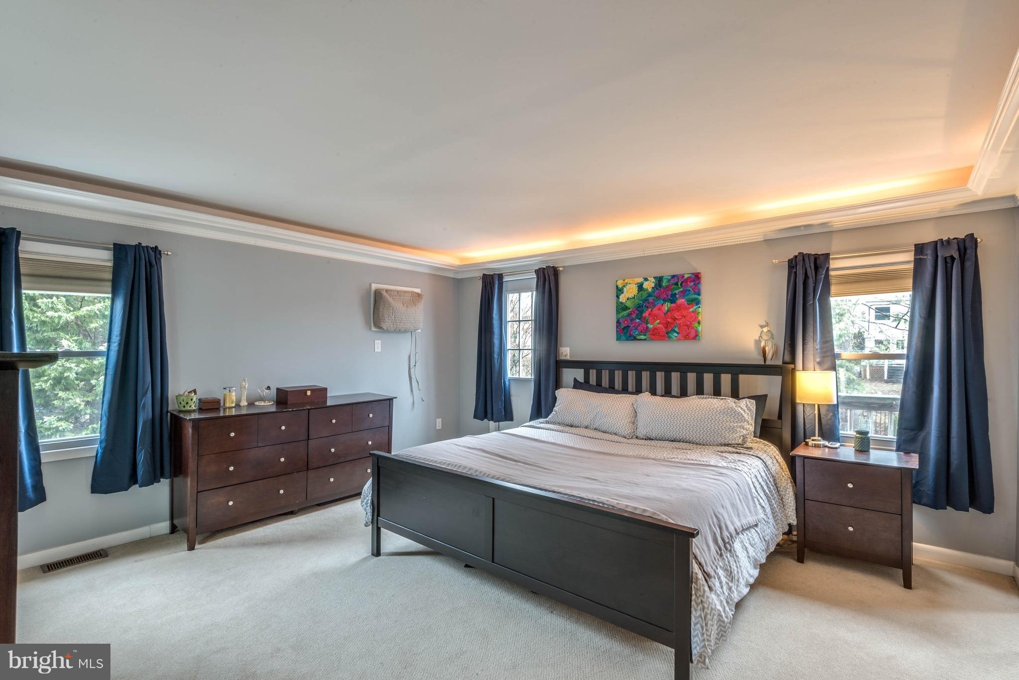 HOMEWOOD - Residential