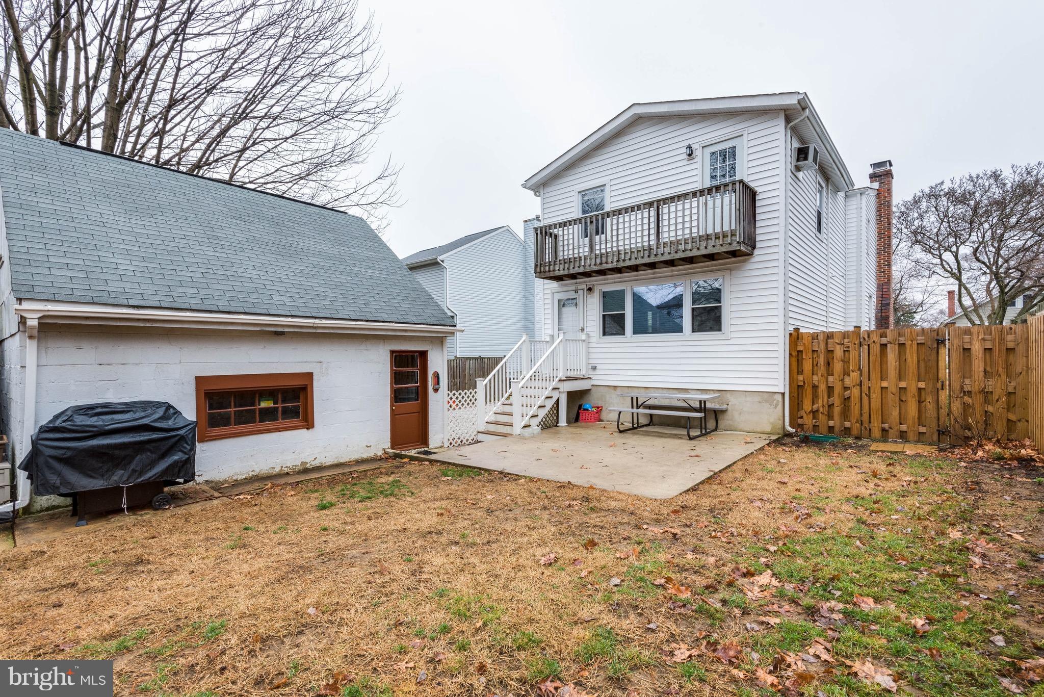 HOMEWOOD - Residential