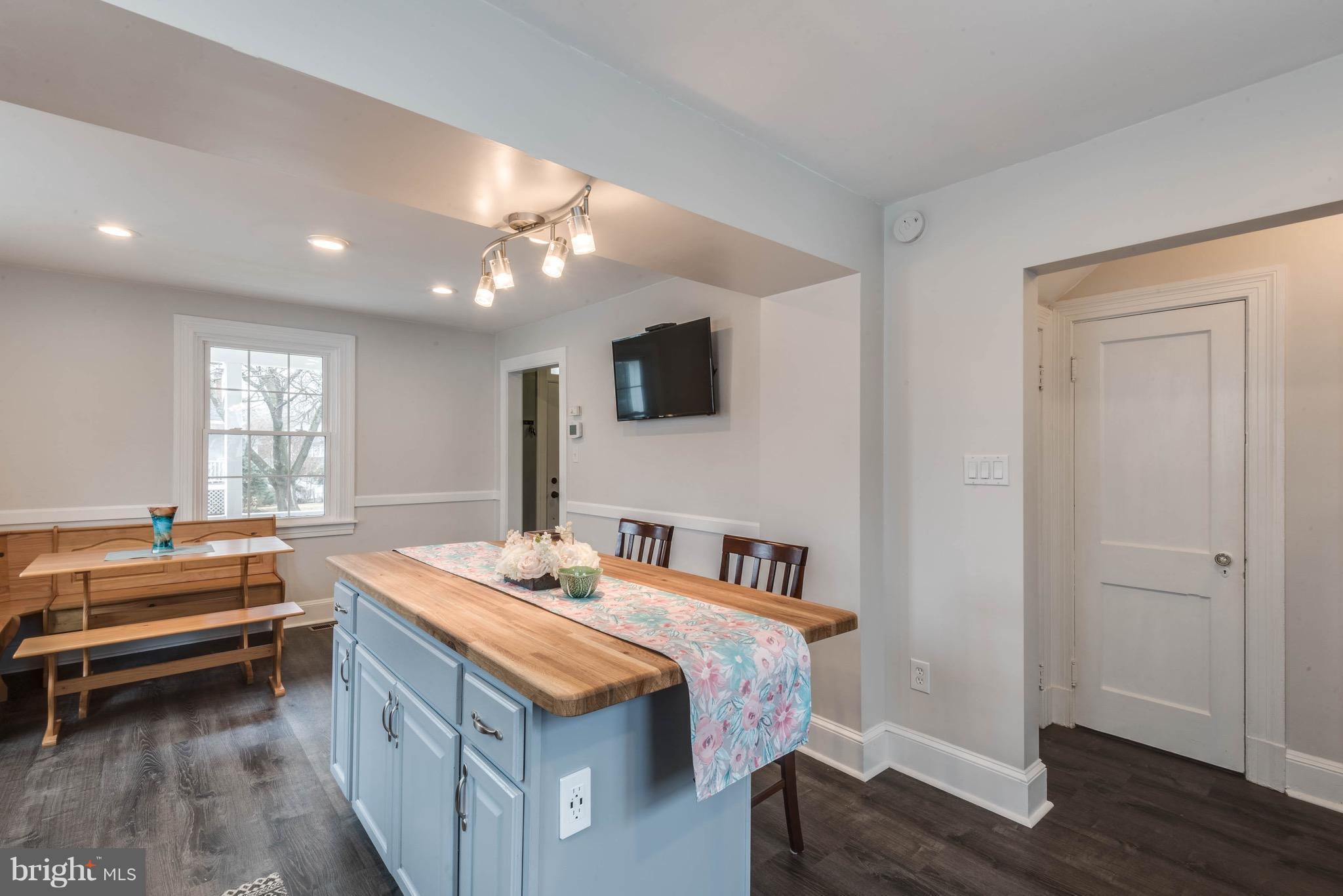 HOMEWOOD - Residential