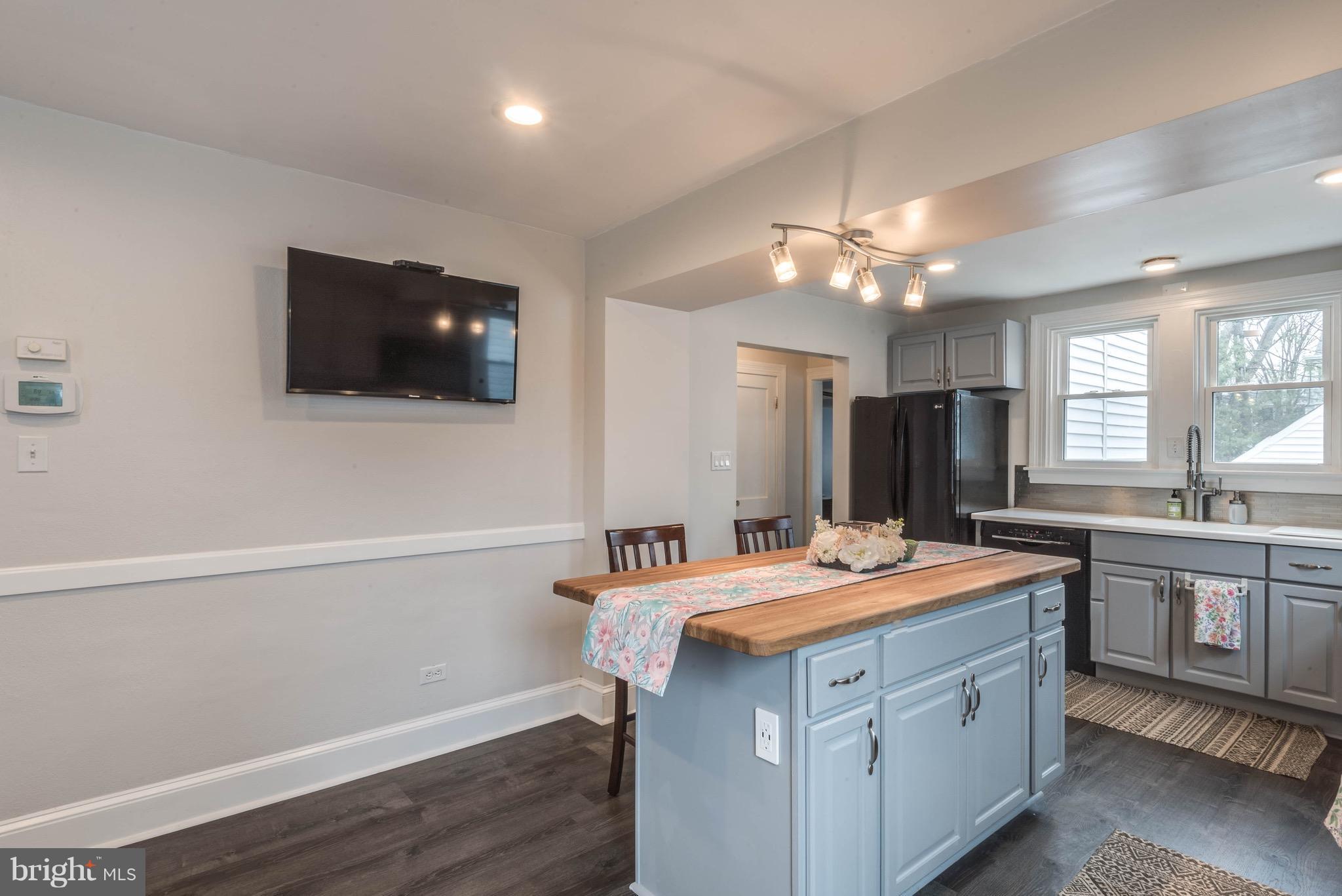 HOMEWOOD - Residential