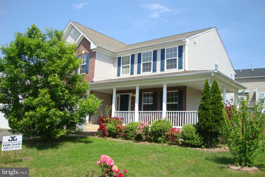 England Run North - Spacious colonial with 4 bedrooms and 2.5 baths. Features basement, garage, granite counters and fenced yard. Available 2/4/26. Owner will only consider 1 small dog - no cats. Convenient to I-95 and shopping.