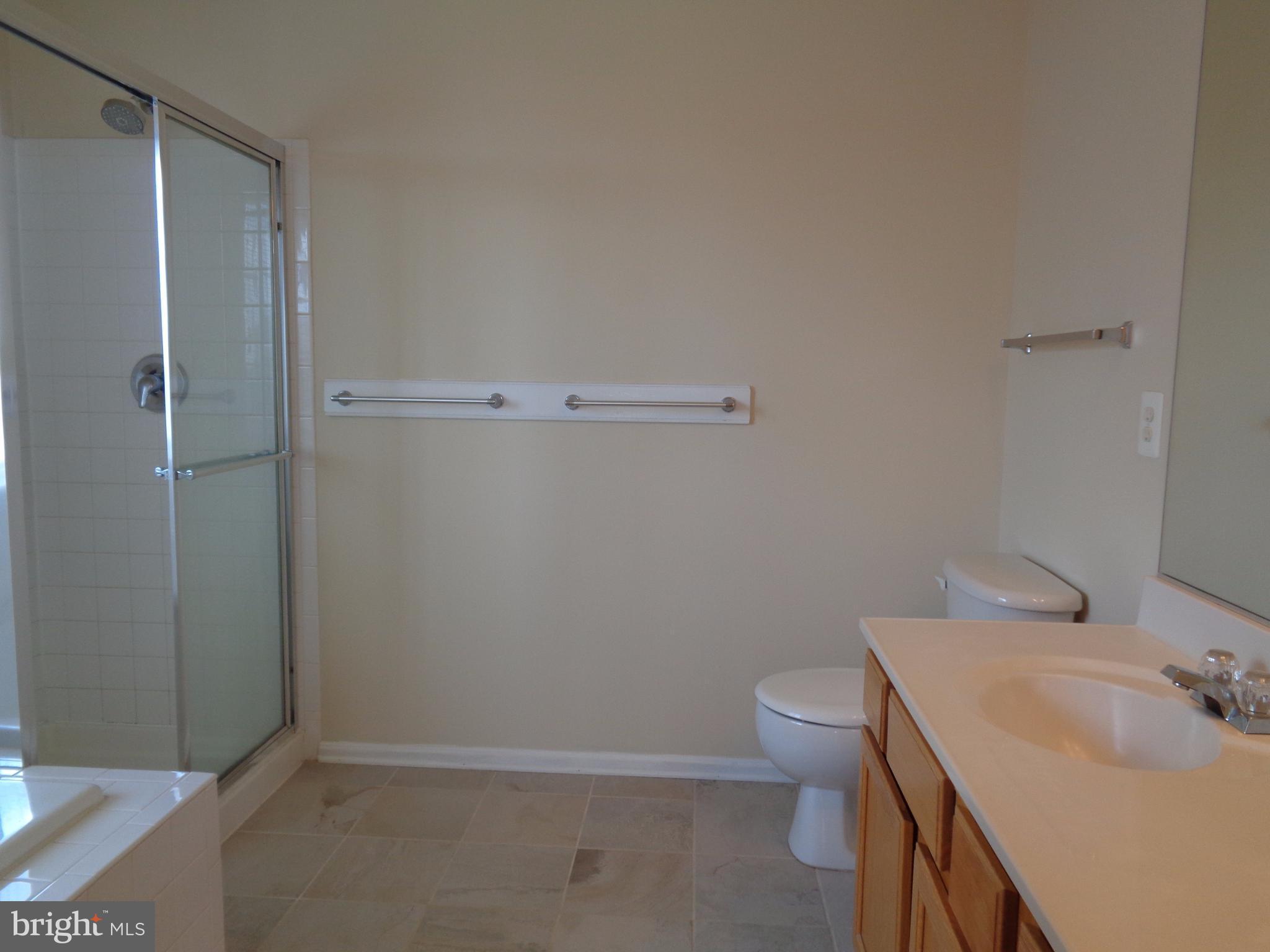 ENGLAND RUN NORTH - Residential Lease