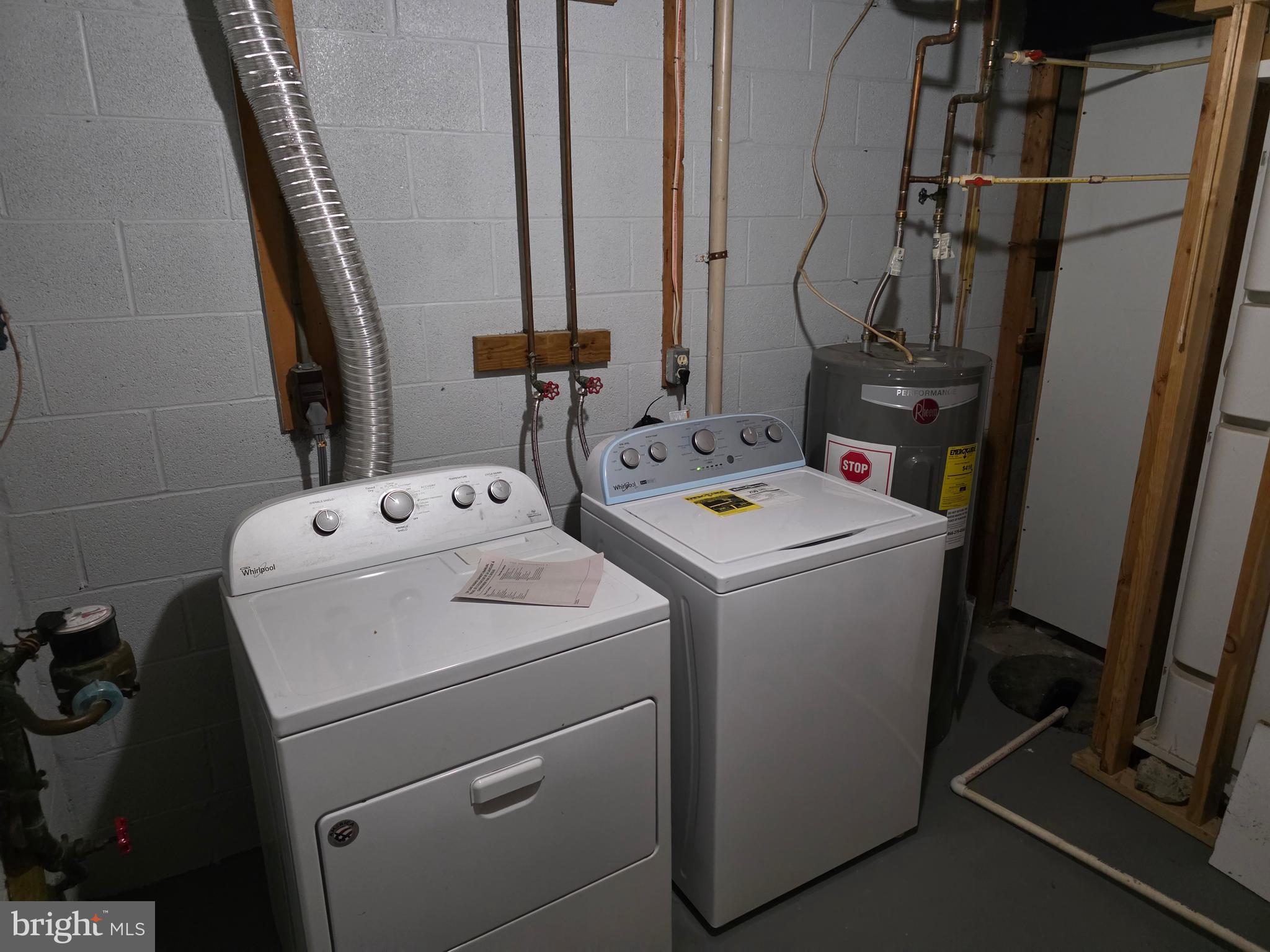 STONERIDGE - Residential Lease