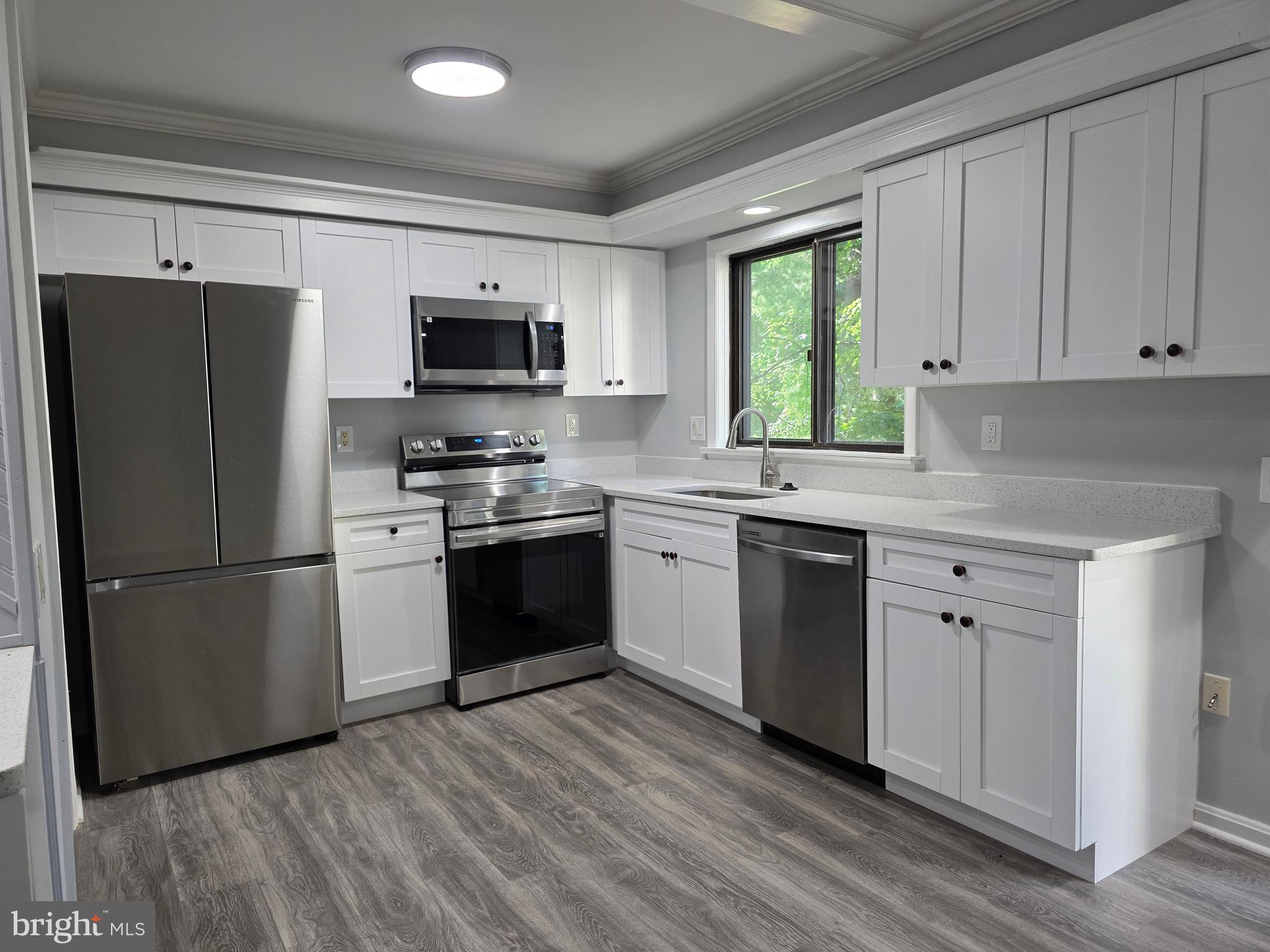 STONERIDGE - Residential Lease