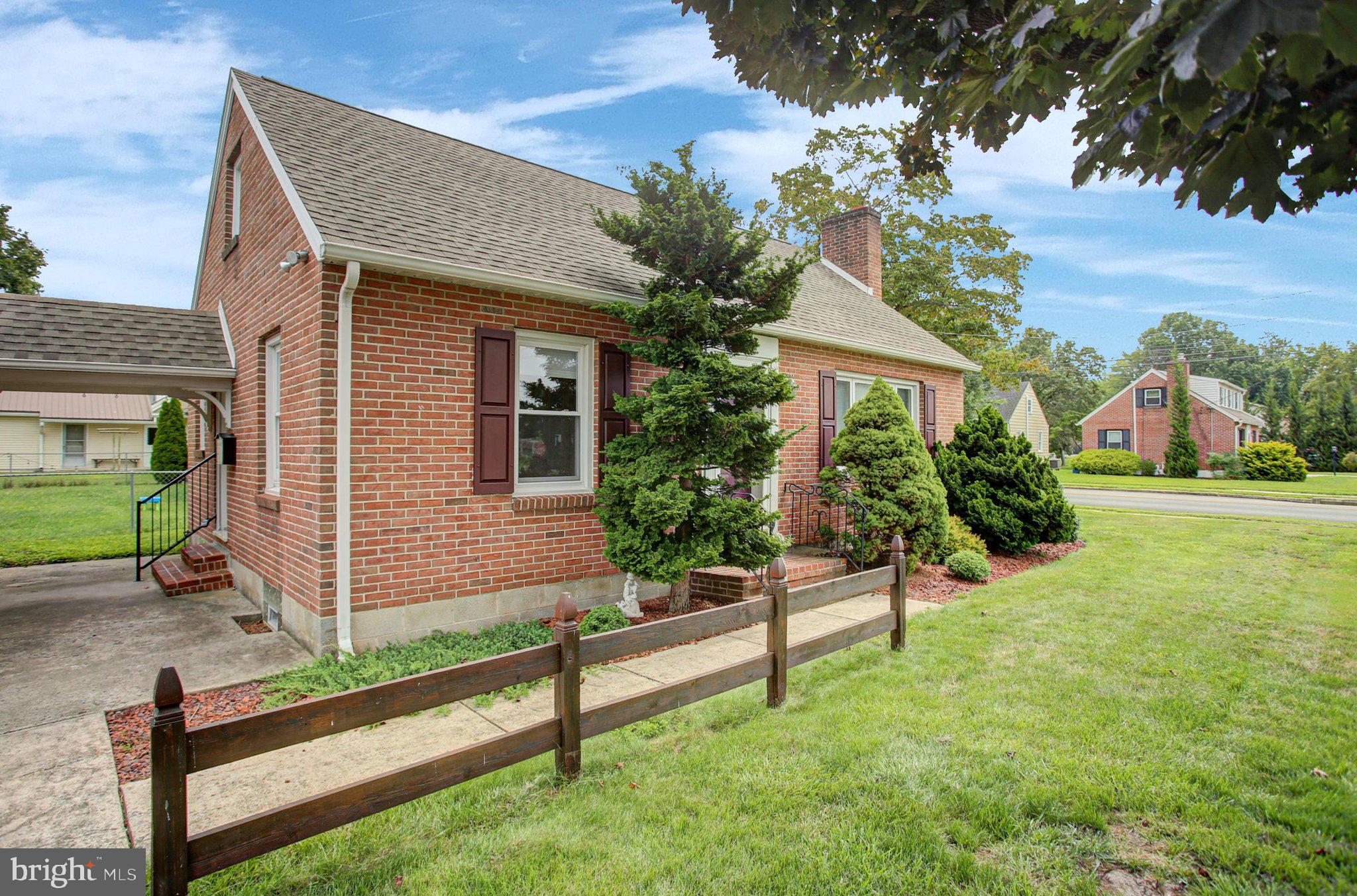 571 HIGHLAND AVENUE