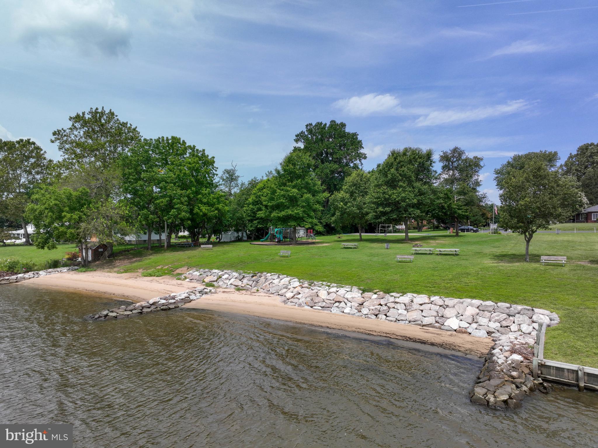 SYLVAN VIEW ON MAGOTHY - Residential