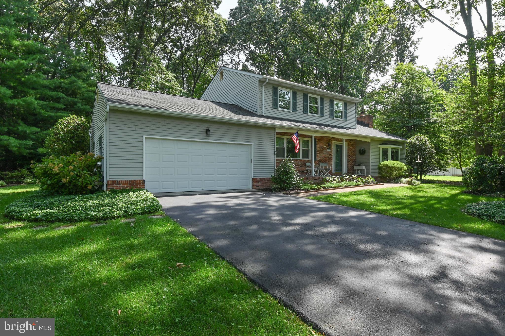 SYLVAN VIEW ON MAGOTHY - Residential