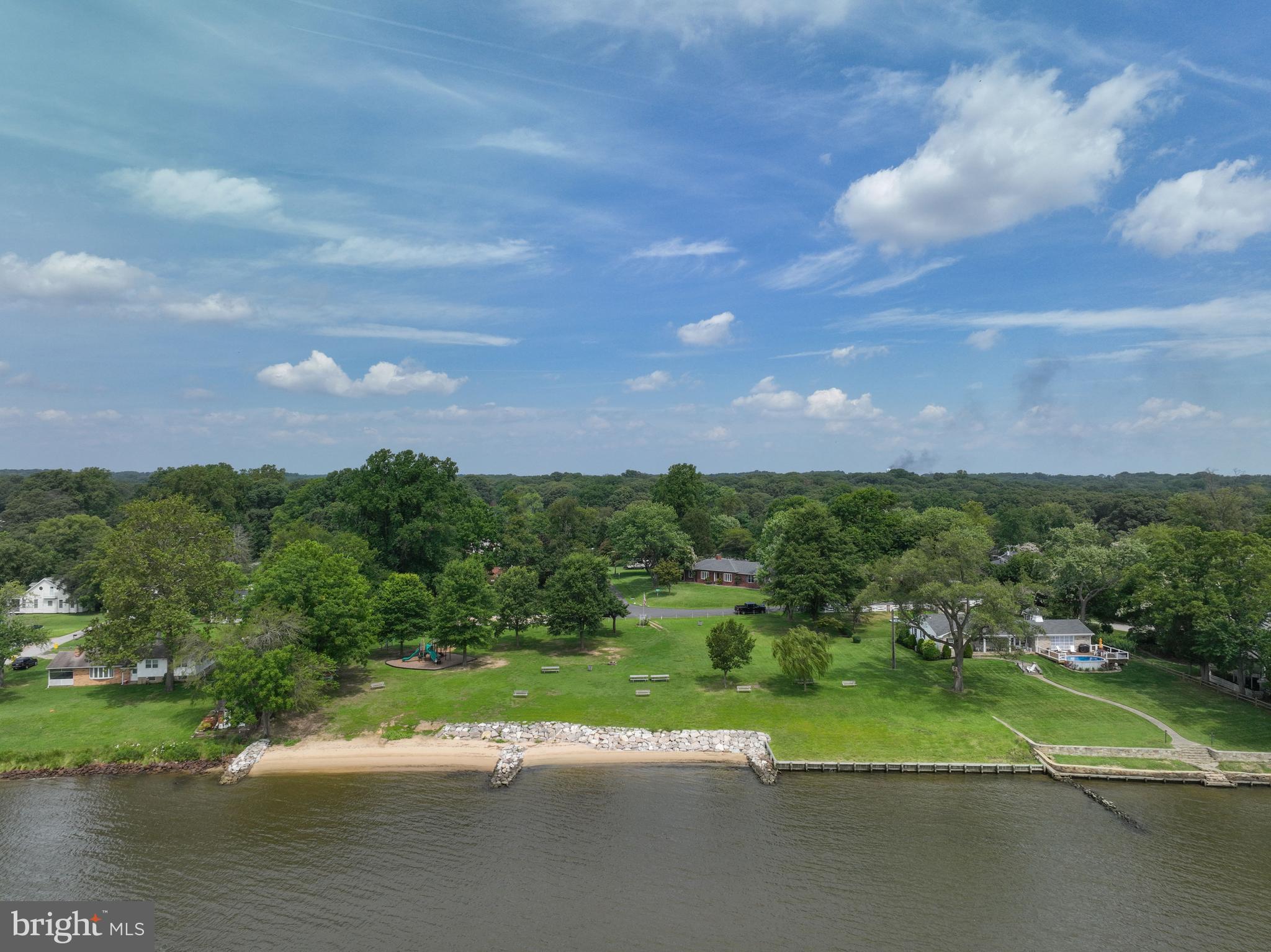 SYLVAN VIEW ON MAGOTHY - Residential