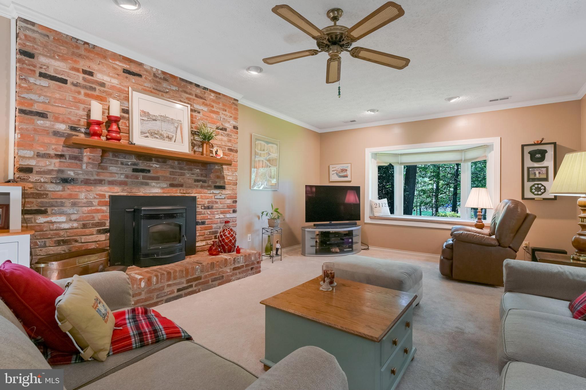 SYLVAN VIEW ON MAGOTHY - Residential