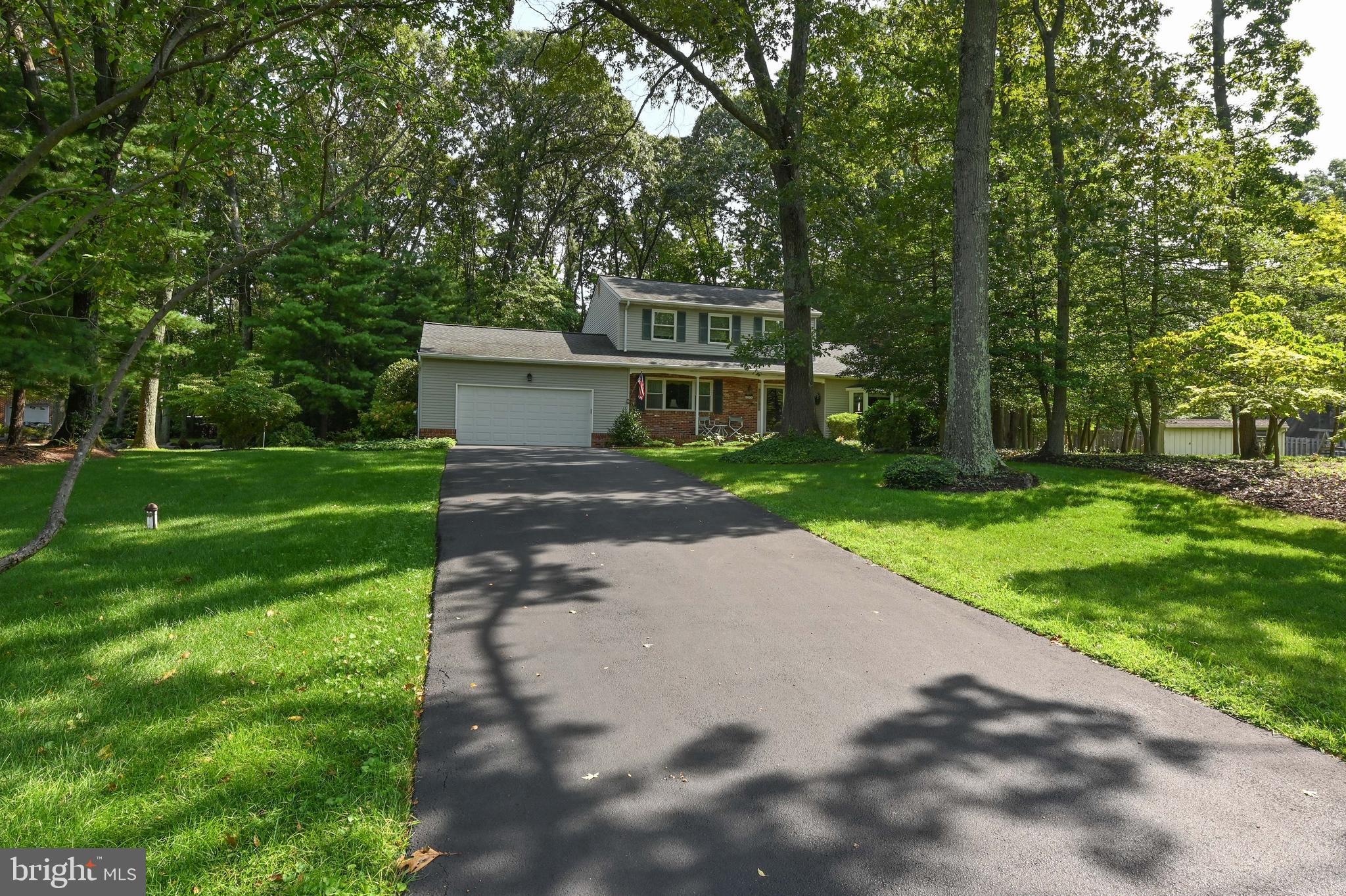 SYLVAN VIEW ON MAGOTHY - Residential