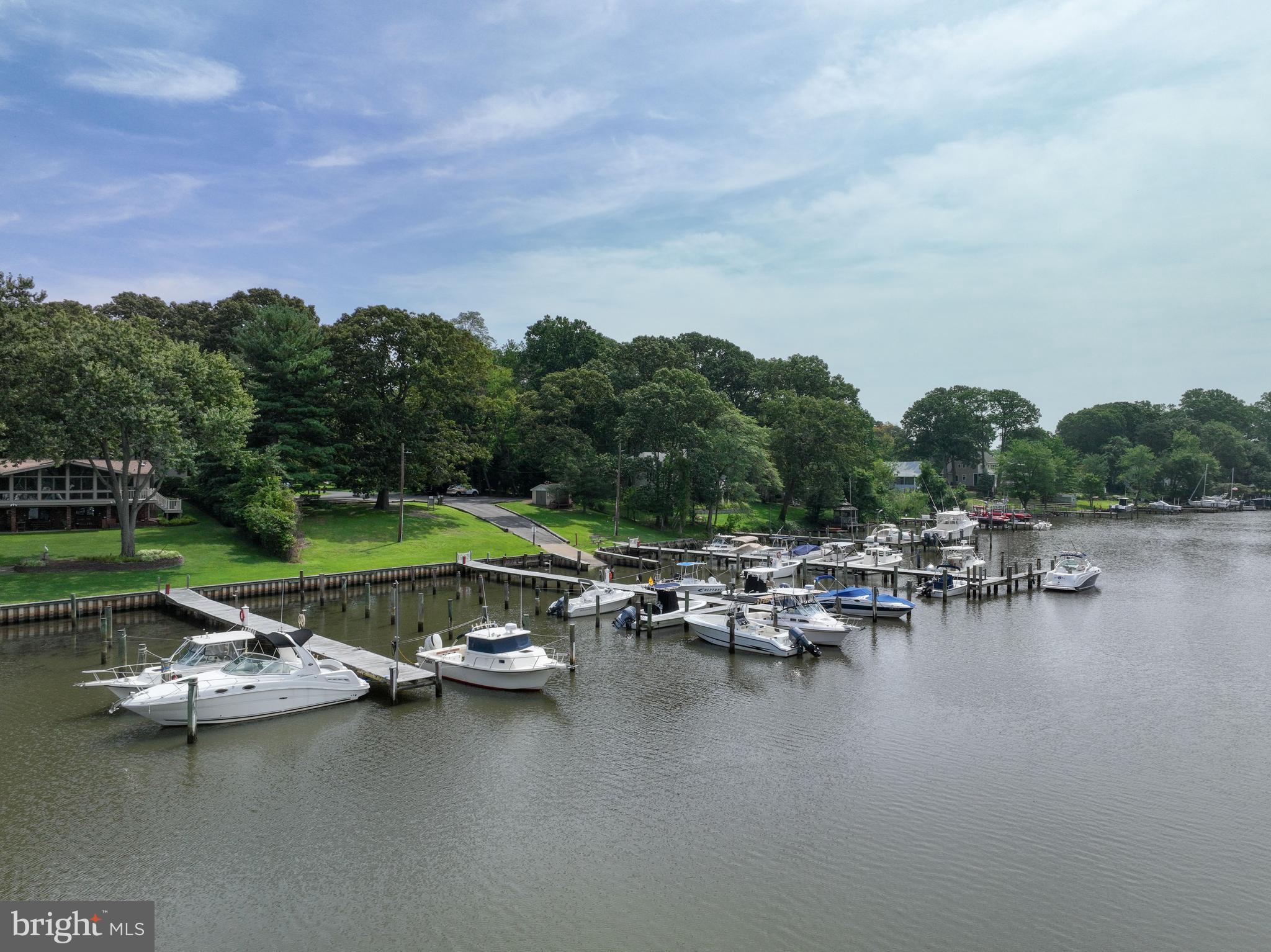 SYLVAN VIEW ON MAGOTHY - Residential