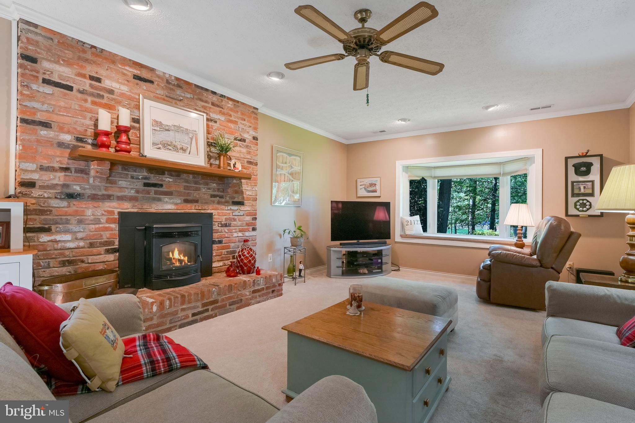 SYLVAN VIEW ON MAGOTHY - Residential