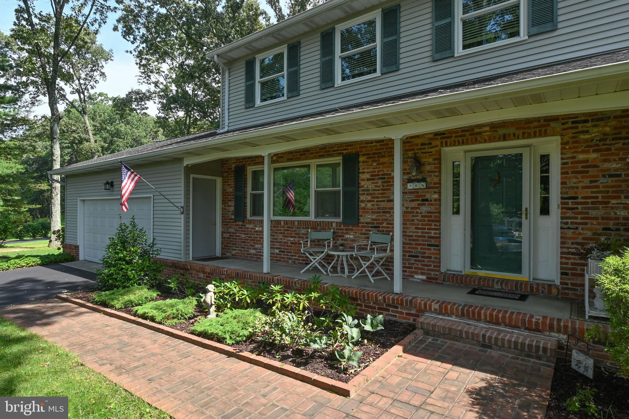 SYLVAN VIEW ON MAGOTHY - Residential