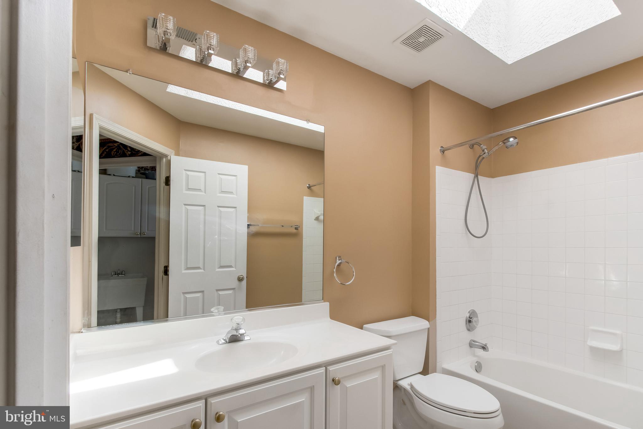 COLLINGTON STATIONPLAT 1 - Residential Lease