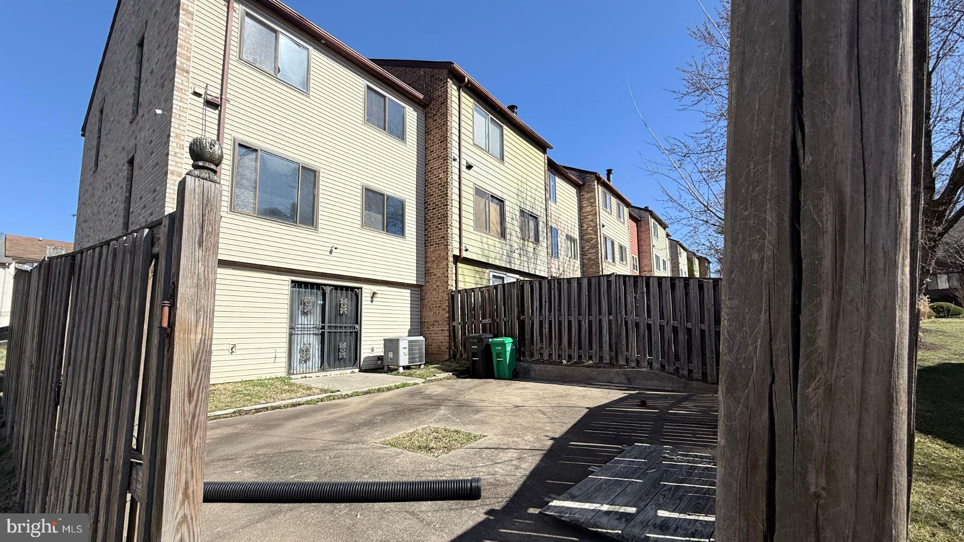 CIPRIANO WOODS - Residential