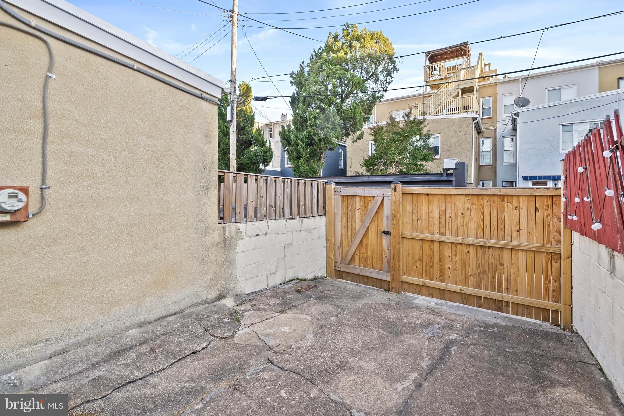 BUTCHERS HILL - Residential