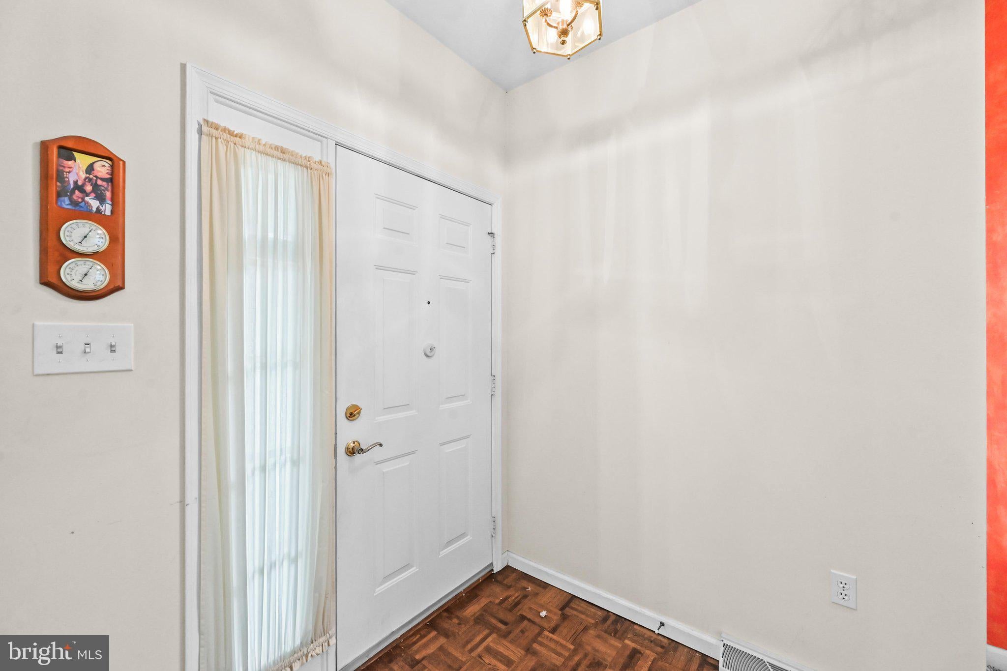 81 HUNTERS TRAIL