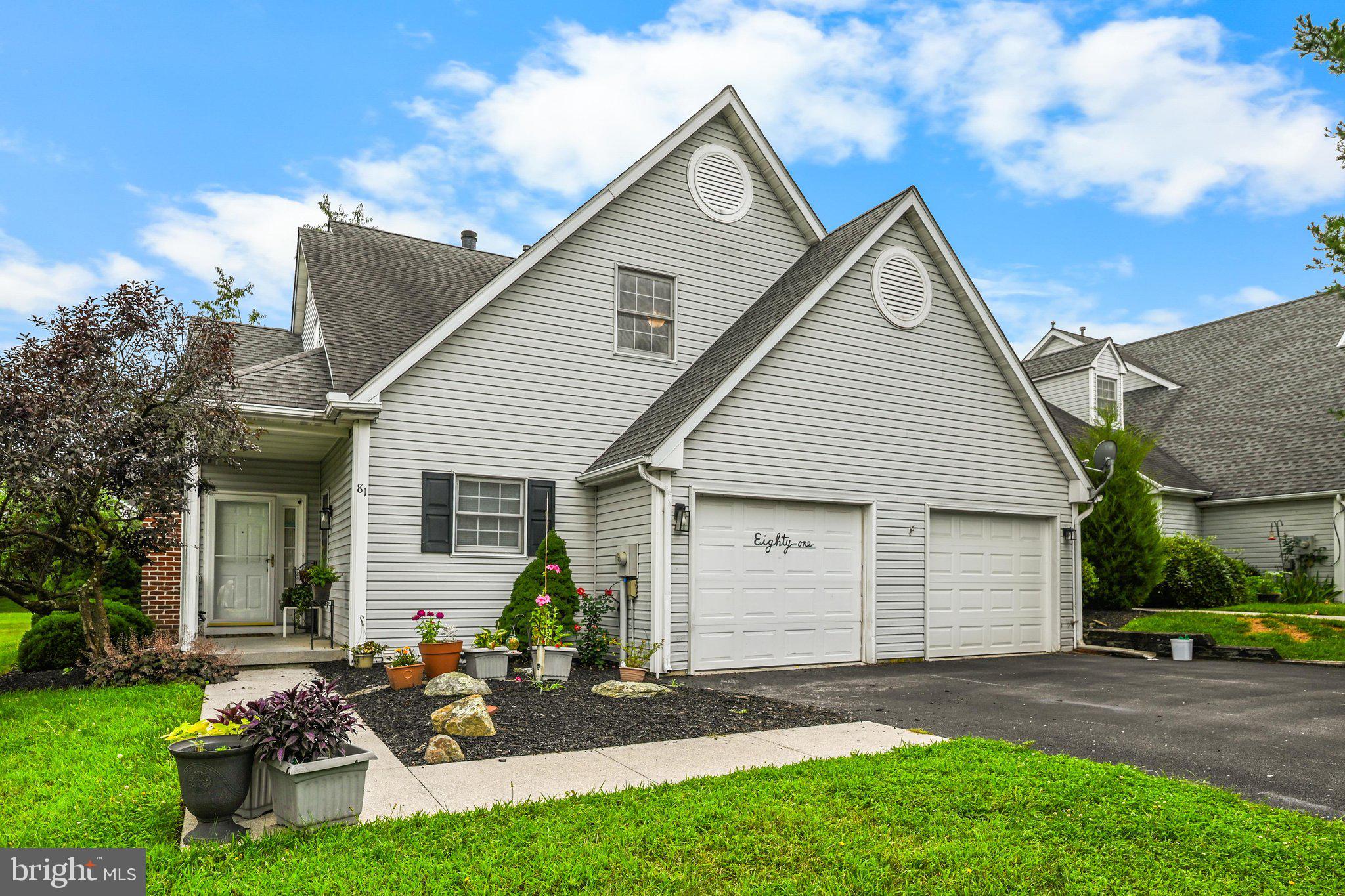 81 HUNTERS TRAIL