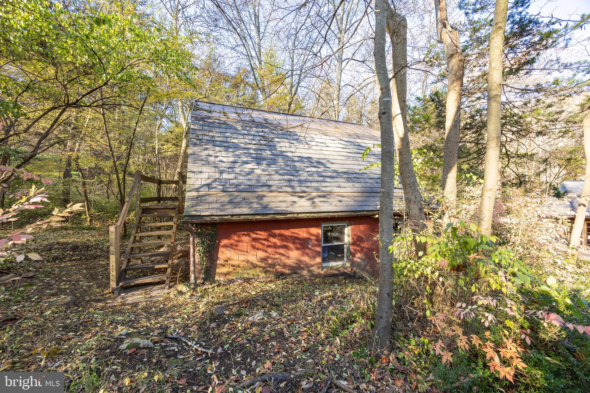 VALLEY FORGE MTN - Residential Lease