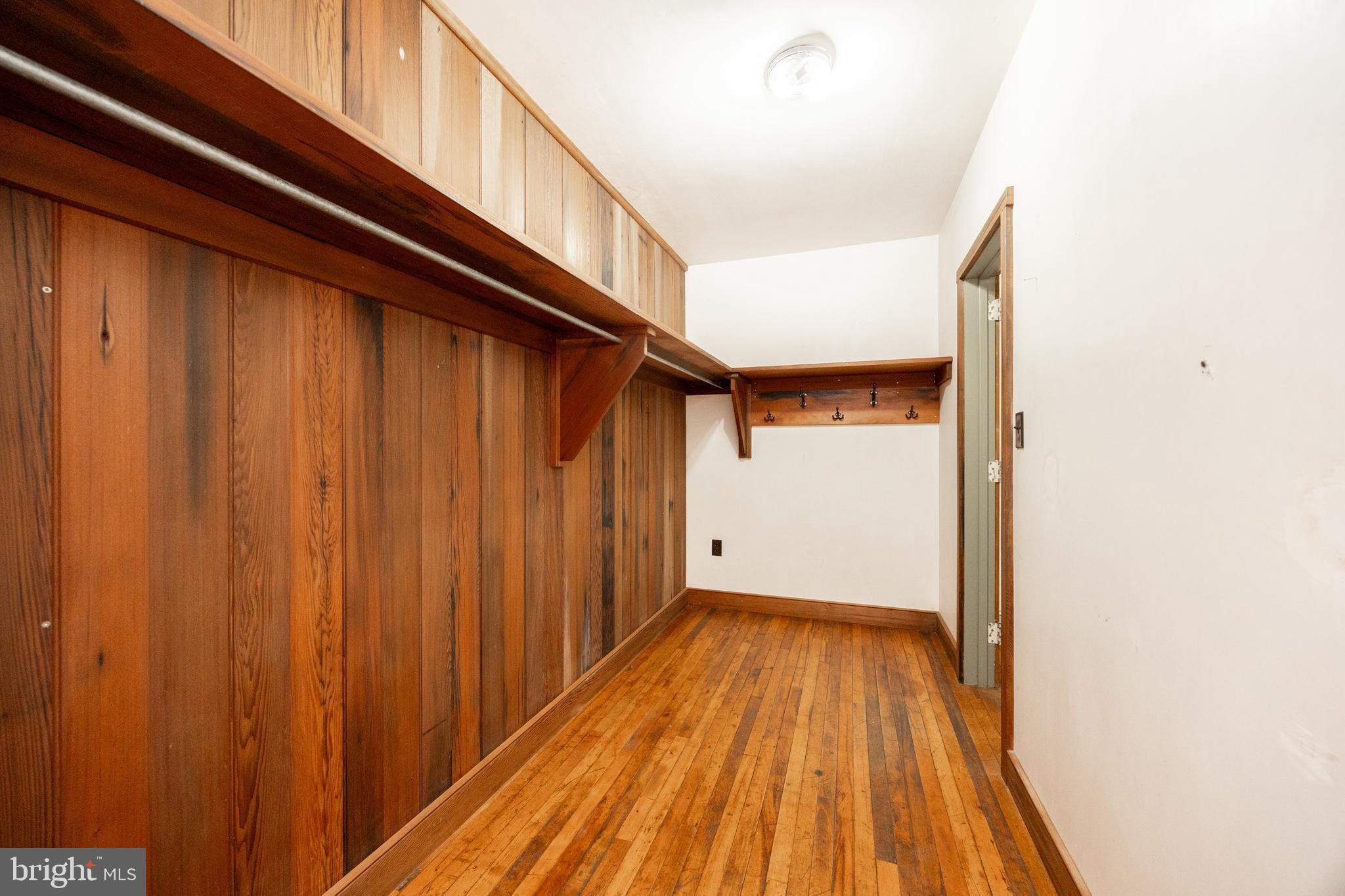 VALLEY FORGE MTN - Residential Lease