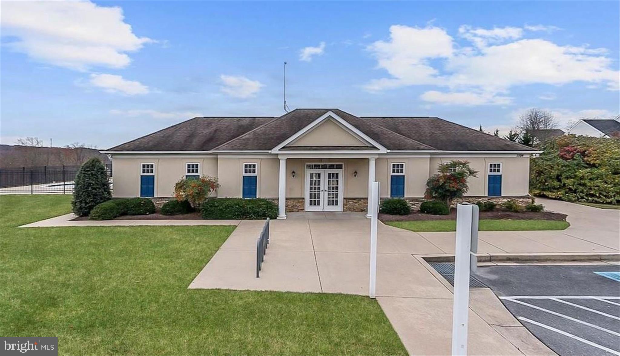 WOODLANDS AT NOTTINGHAM - Residential