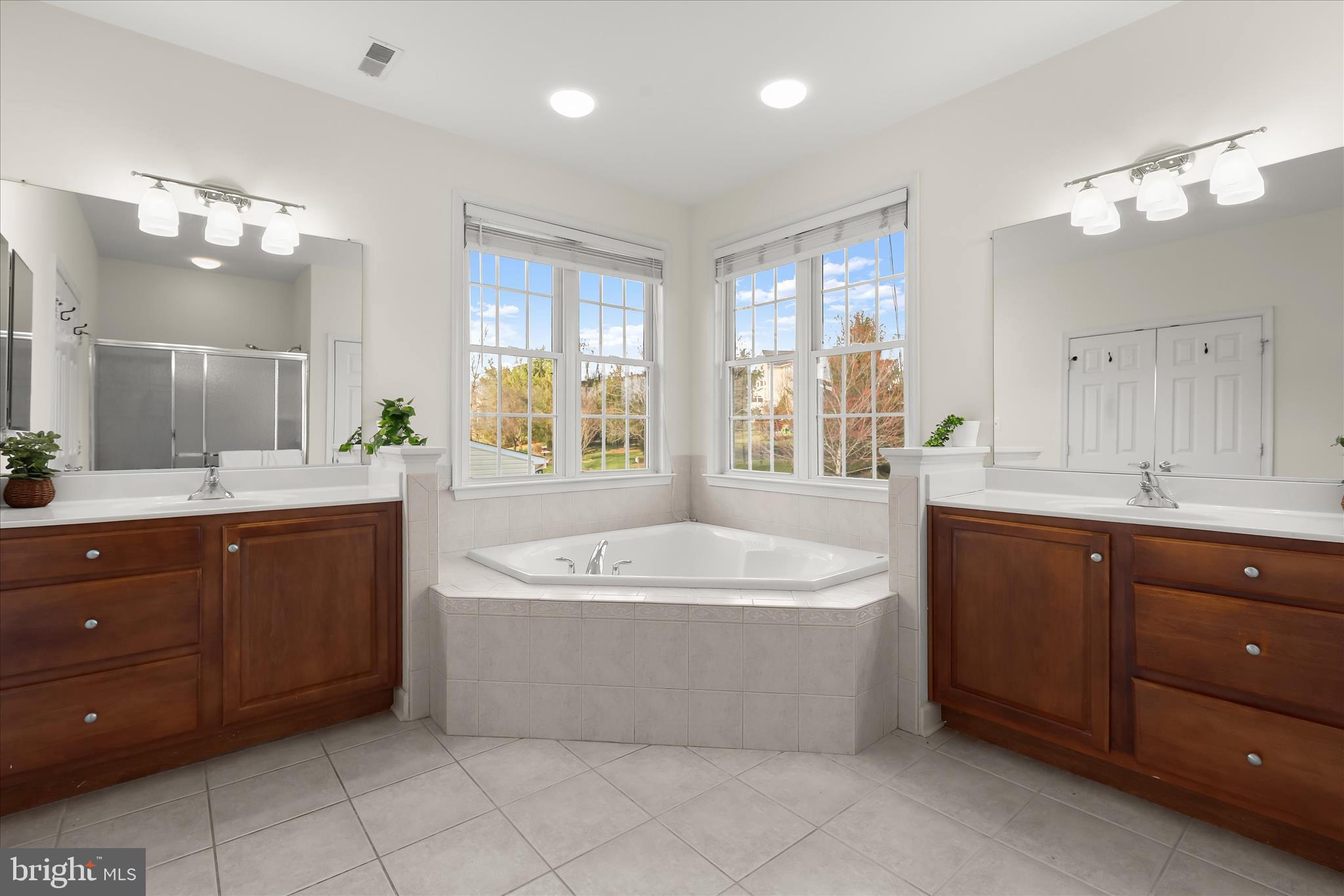 WOODLANDS AT NOTTINGHAM - Residential