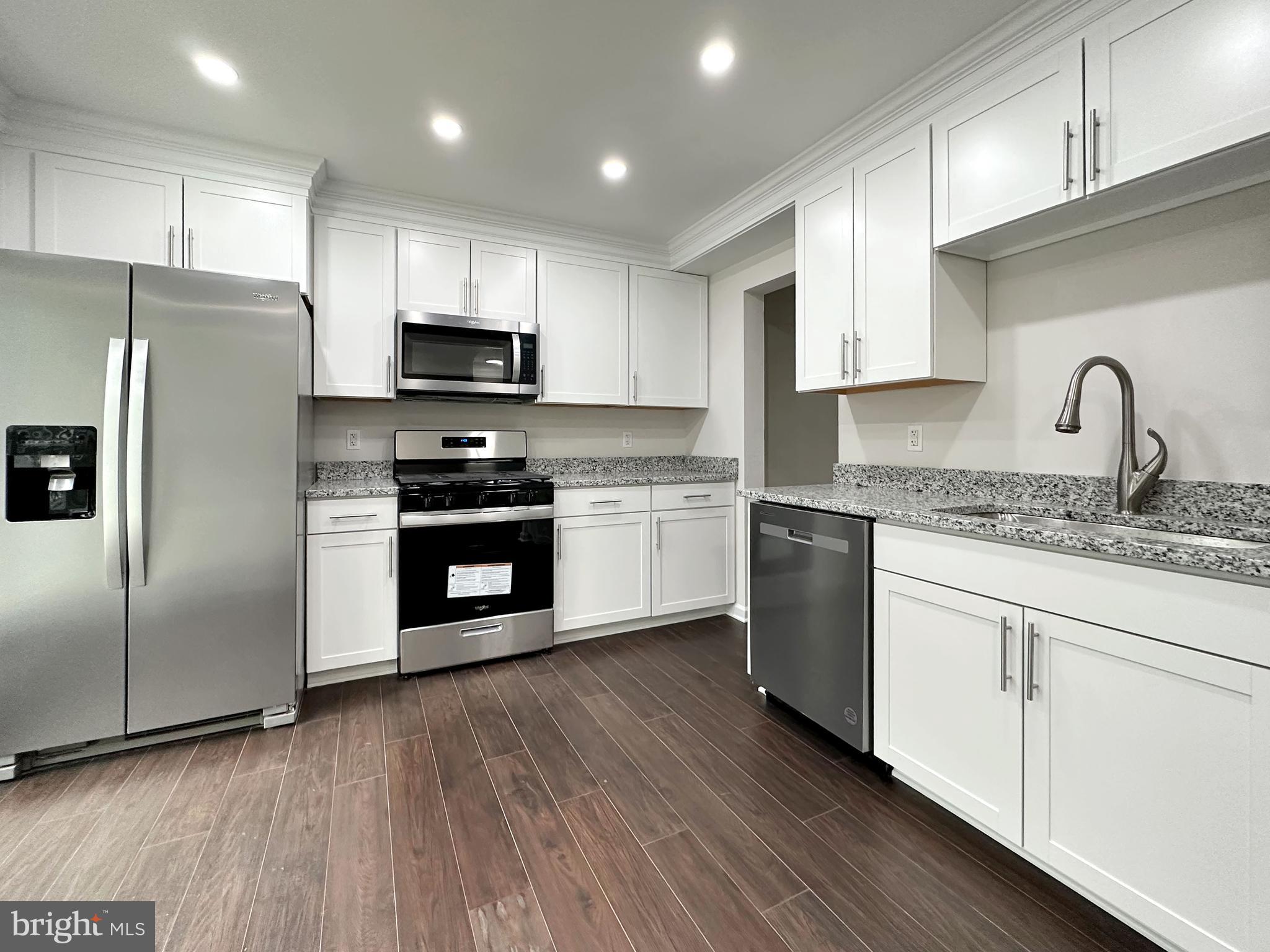 ORCHARD PLACE - Residential