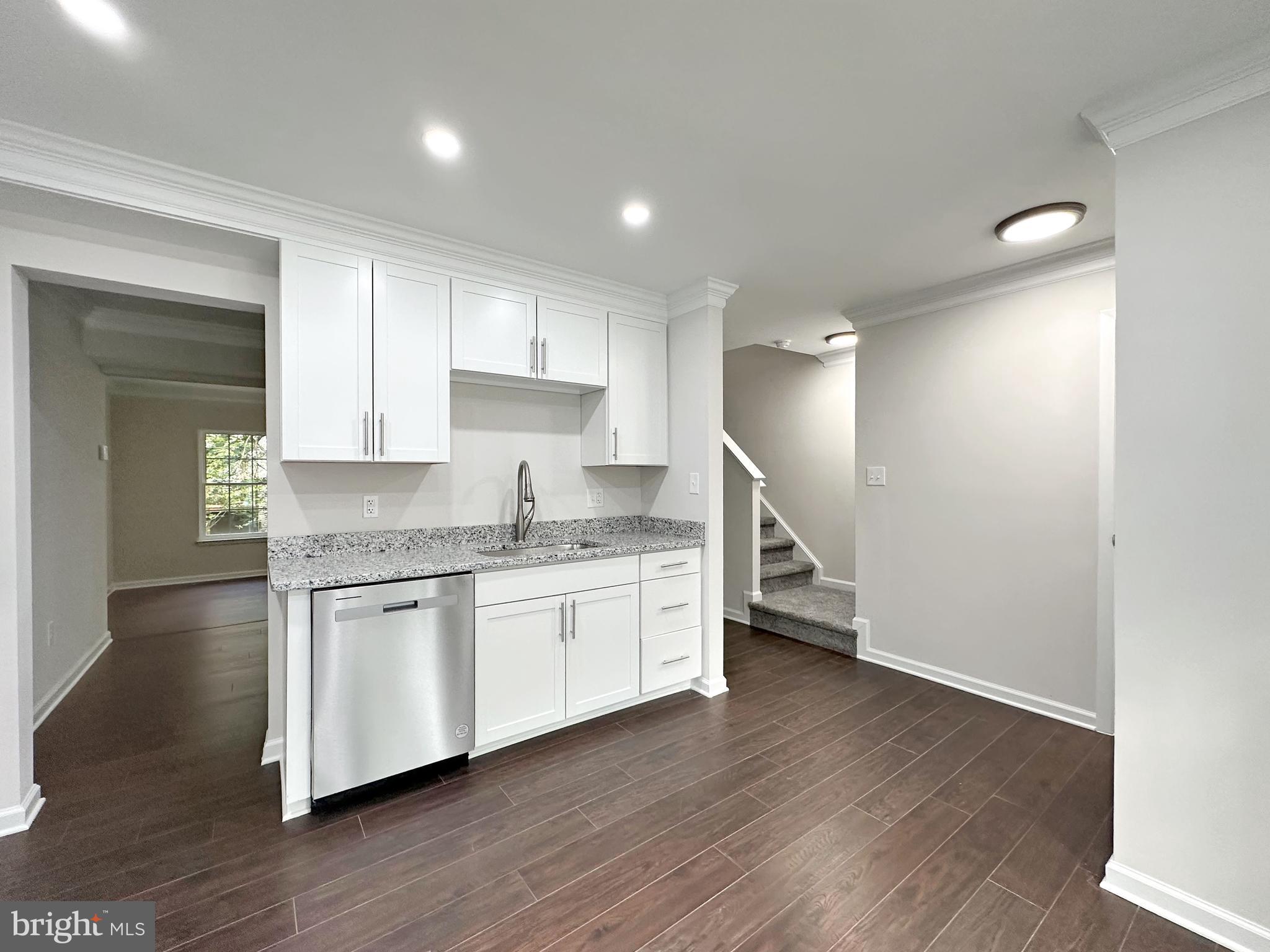 ORCHARD PLACE - Residential