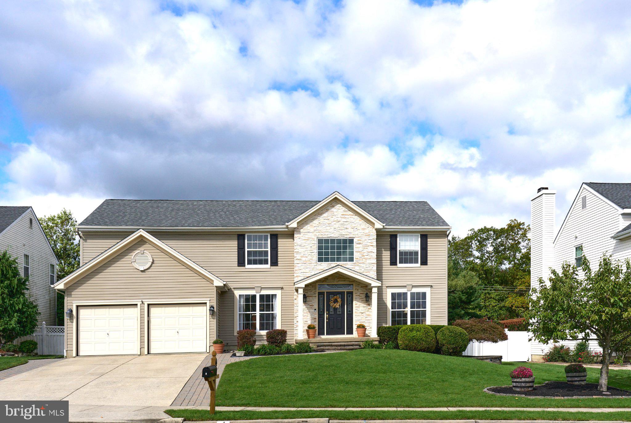 4 MADISON COURT