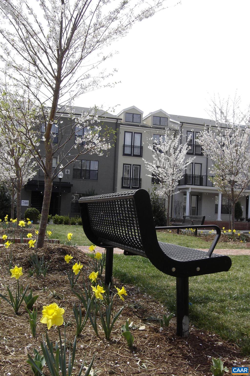 WALKER SQUARE CONDOS - Residential