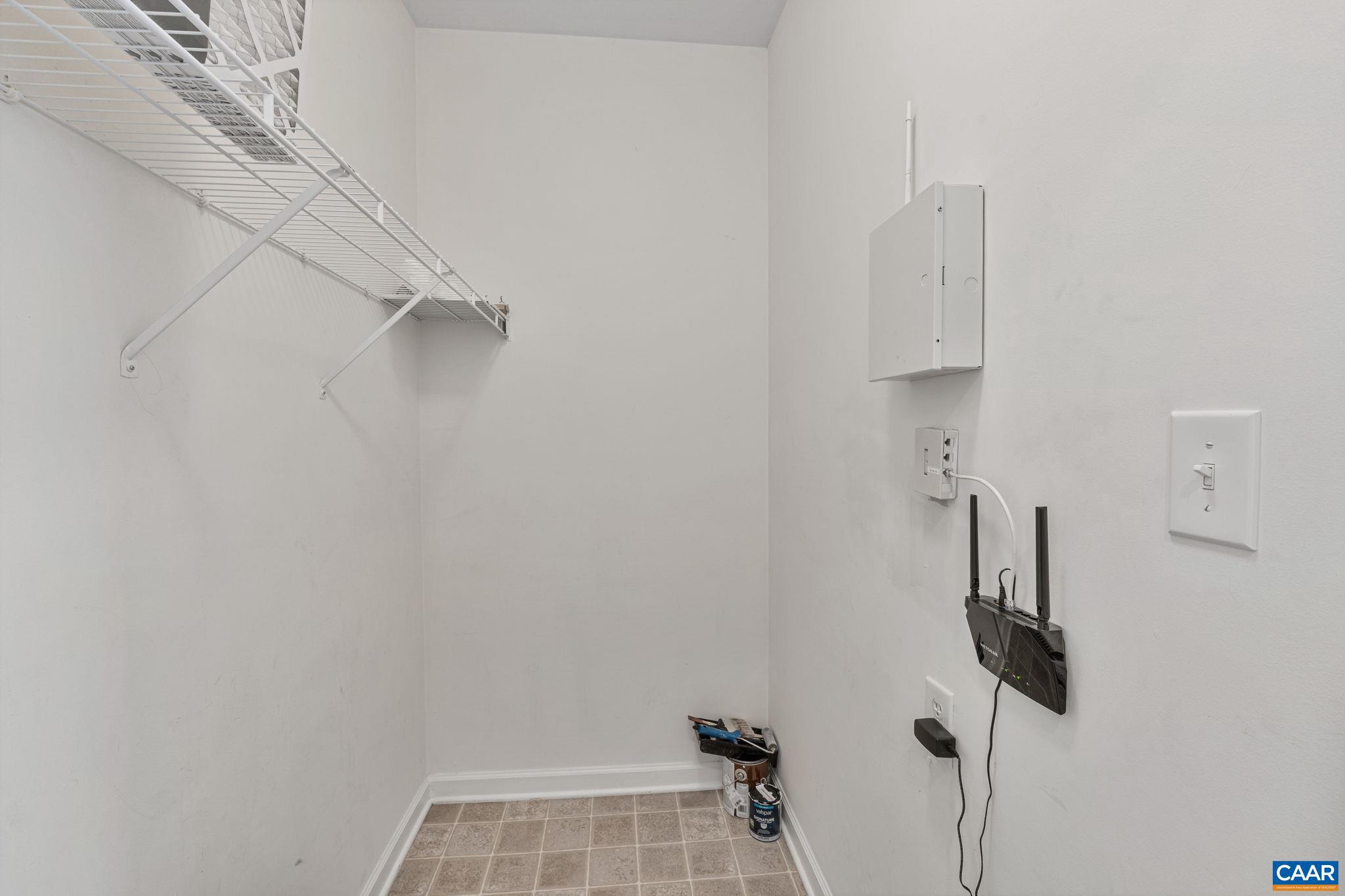 WALKER SQUARE CONDOS - Residential