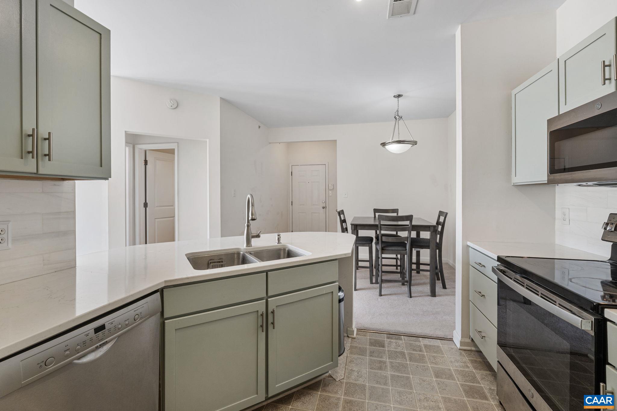 WALKER SQUARE CONDOS - Residential