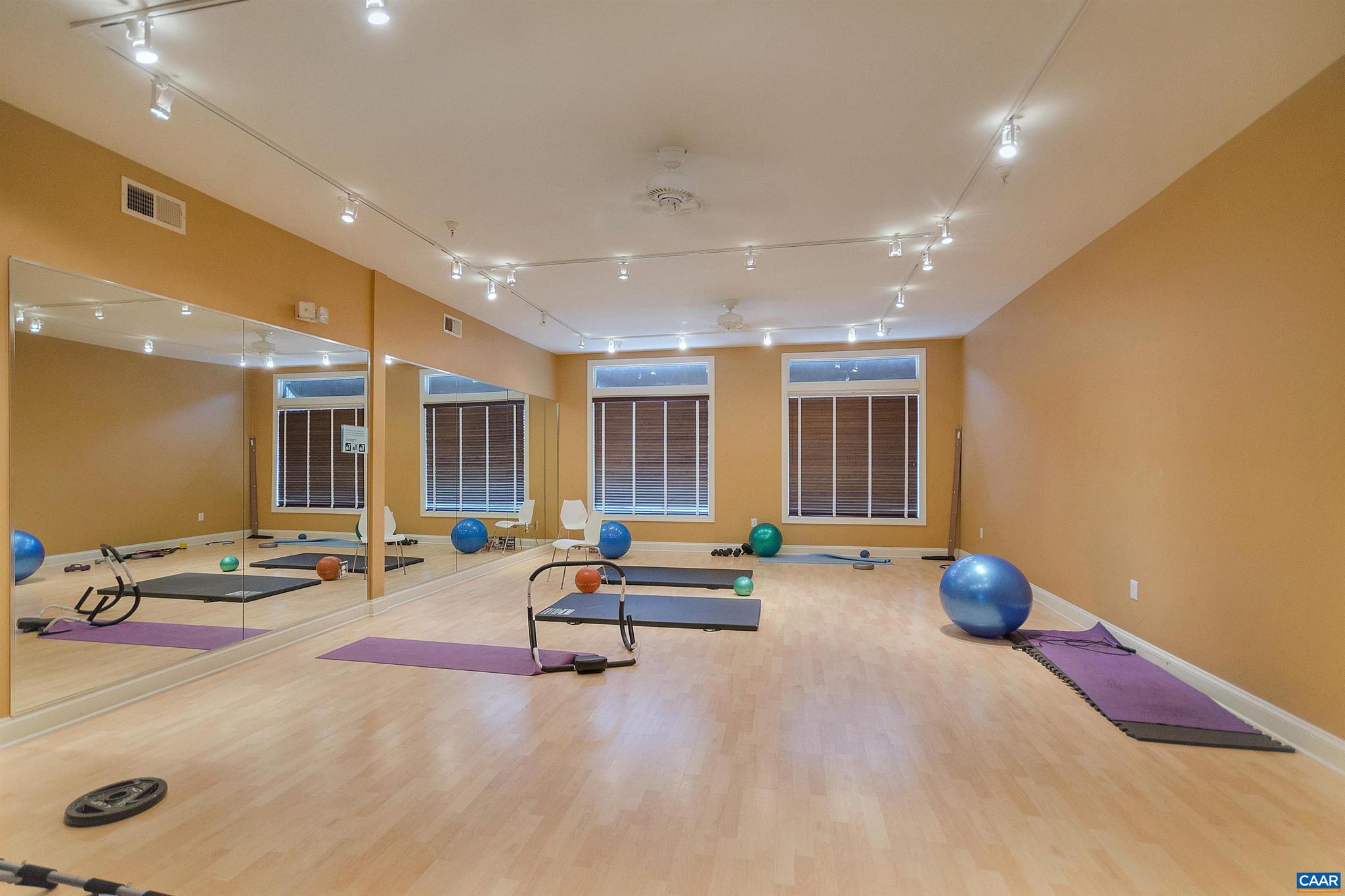 WALKER SQUARE CONDOS - Residential