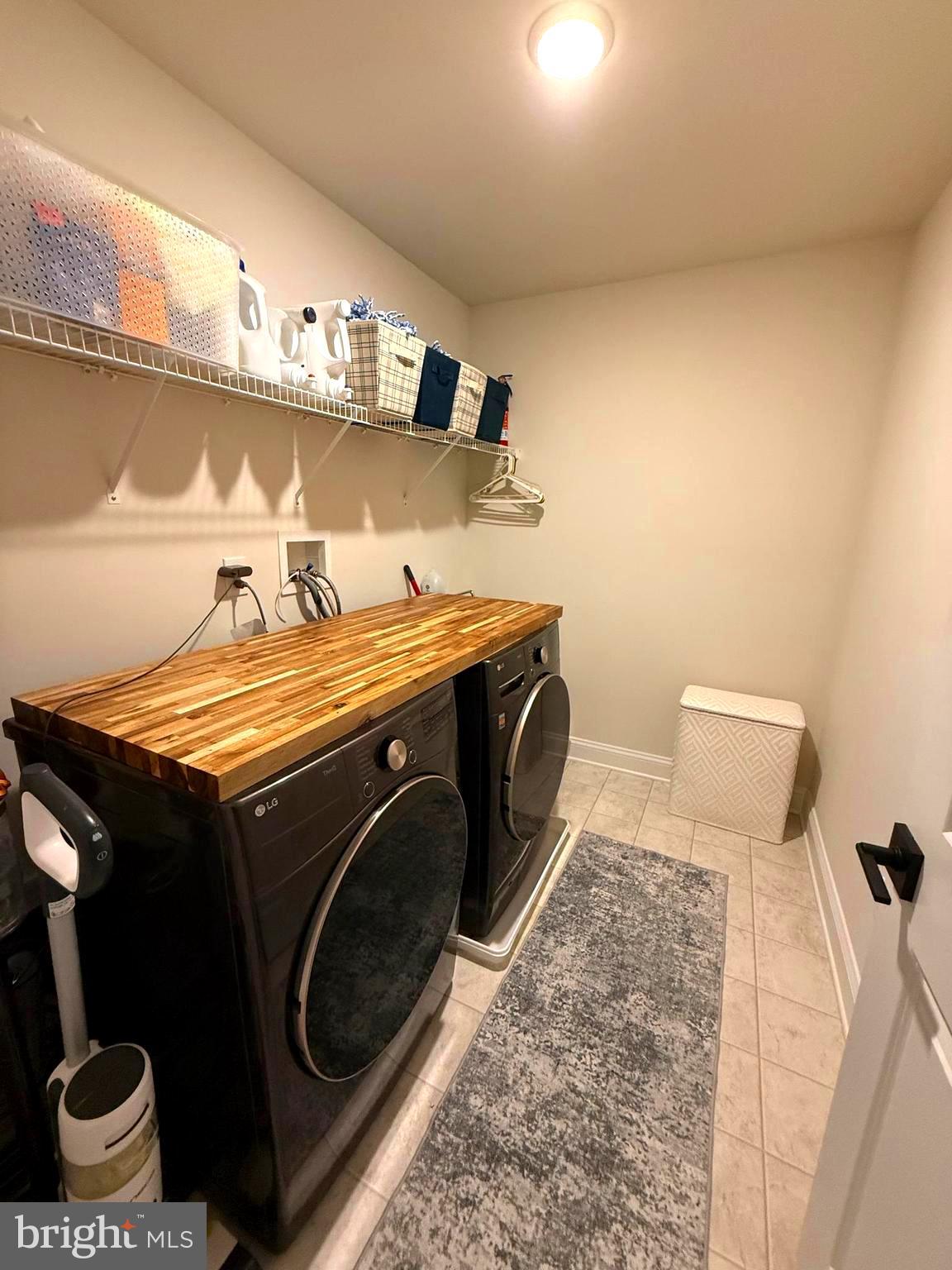 THE RESERVE AT S M - Residential