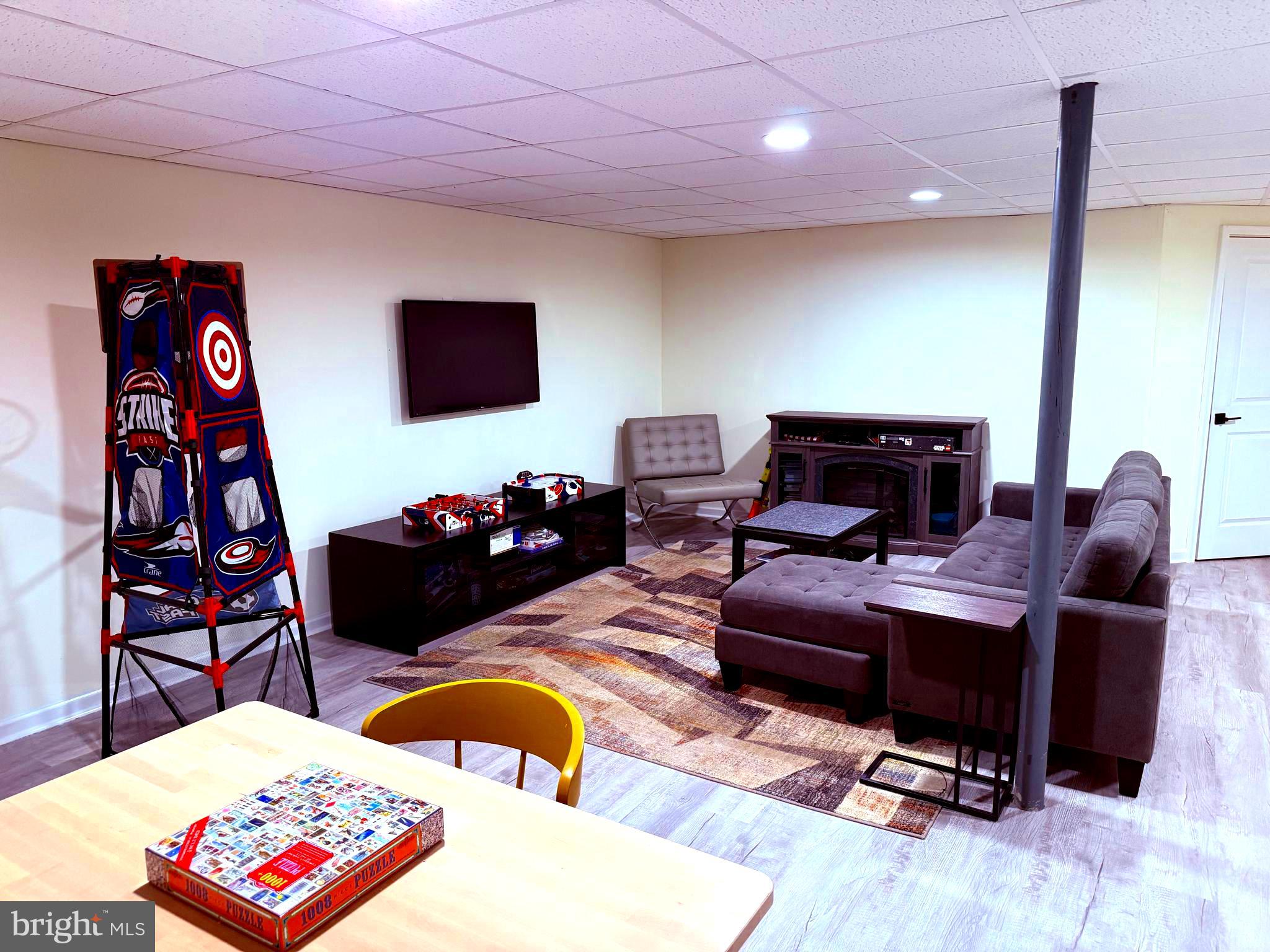 THE RESERVE AT S M - Residential