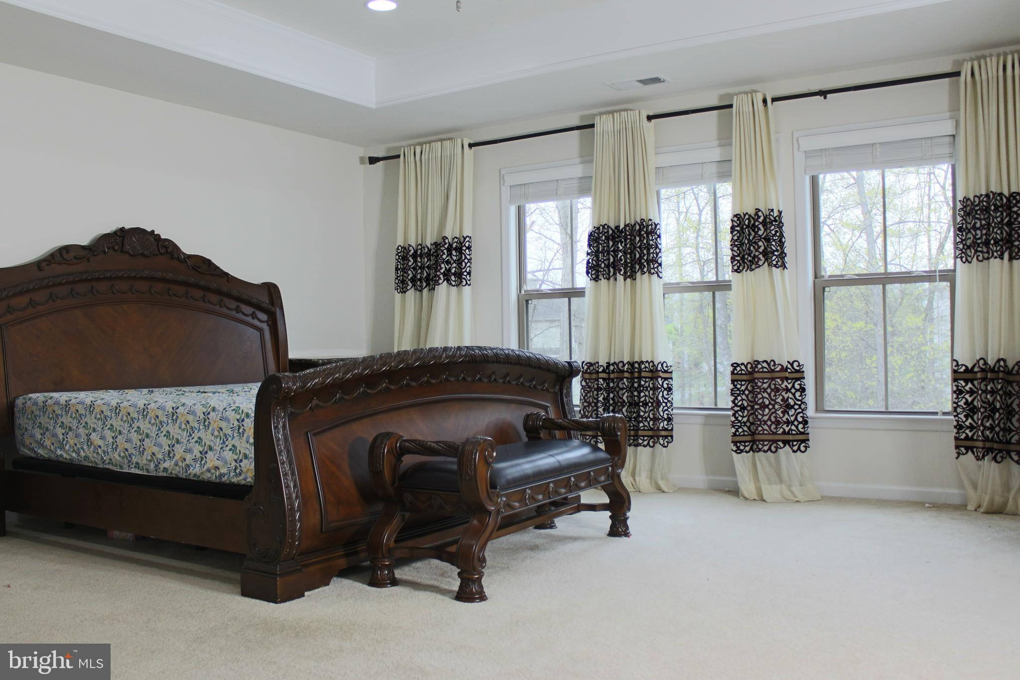 EAST VIEW - Residential Lease