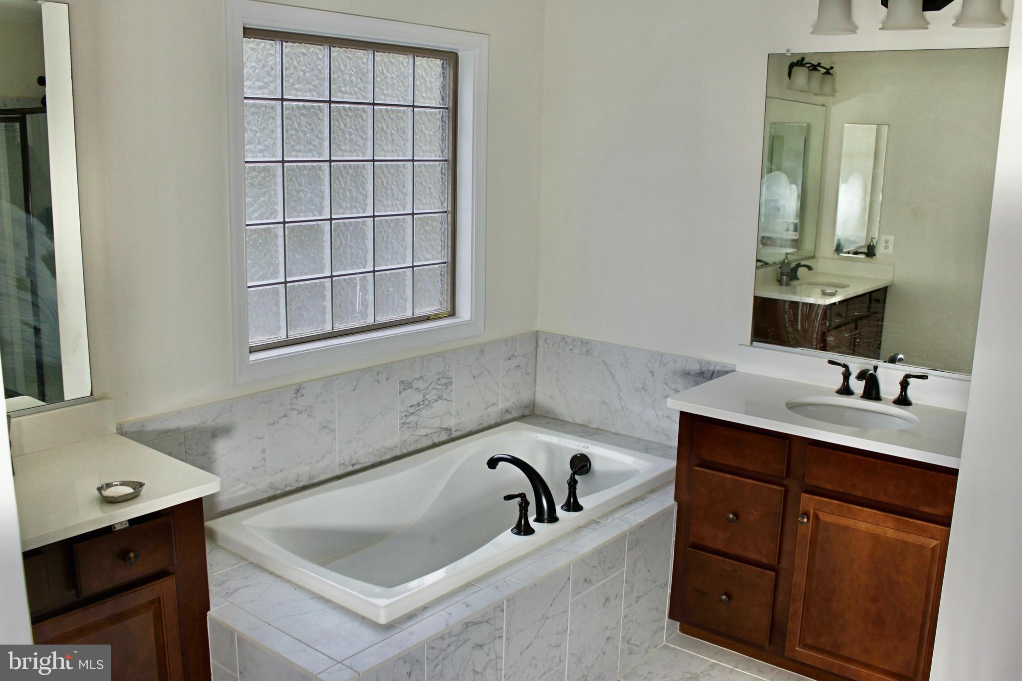 EAST VIEW - Residential Lease