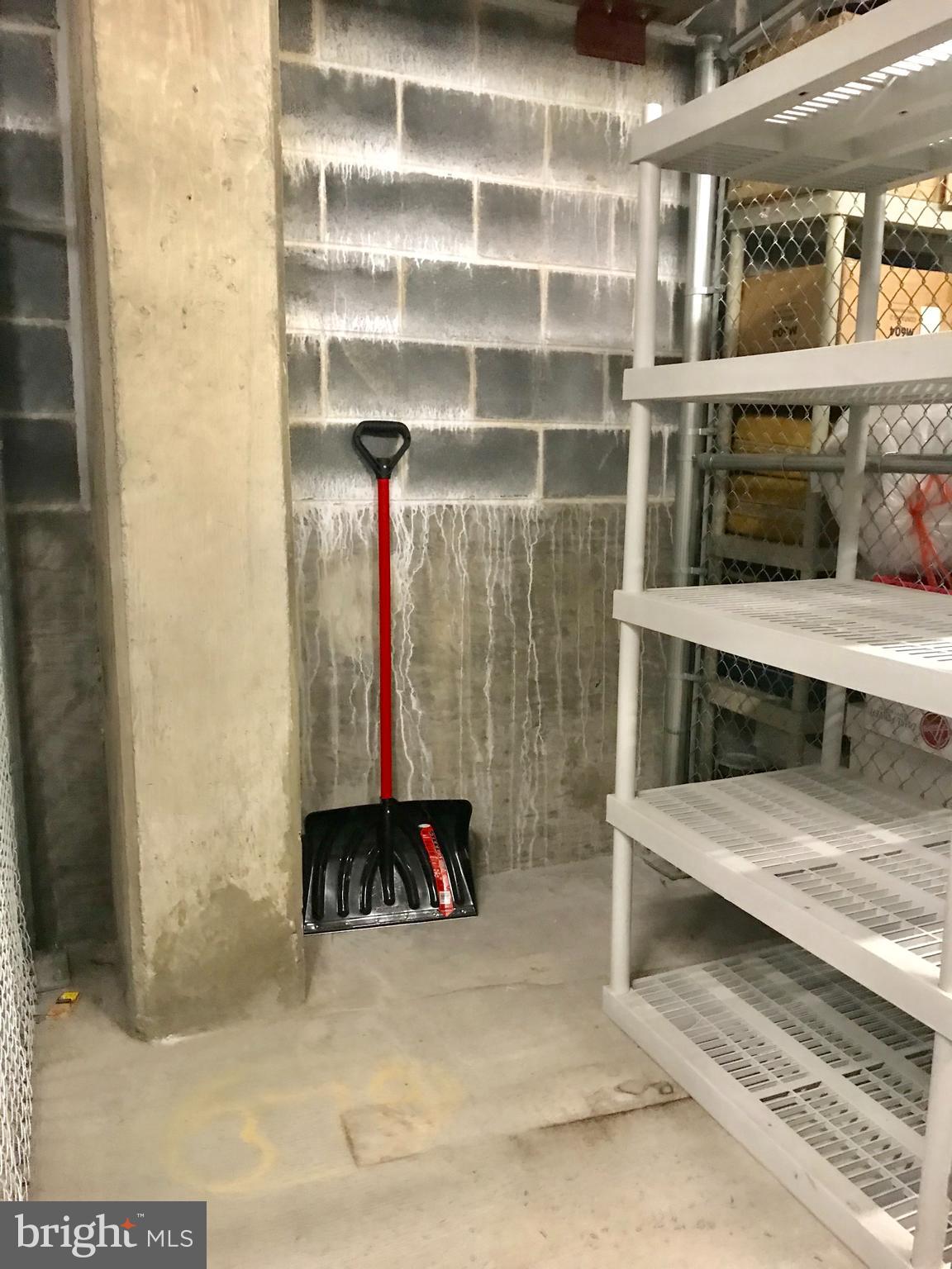 MIDTOWN AT RESTON TOWN CENTER - Residential Lease