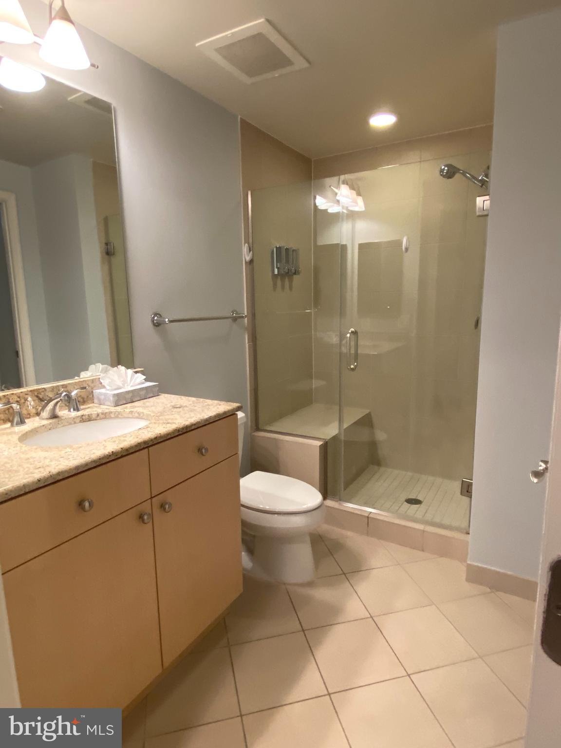 MIDTOWN AT RESTON TOWN CENTER - Residential Lease