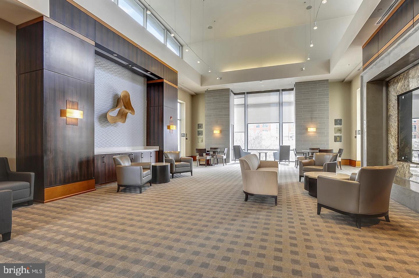 MIDTOWN AT RESTON TOWN CENTER - Residential Lease