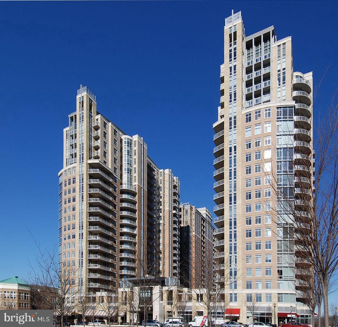 MIDTOWN AT RESTON TOWN CENTER - Residential Lease
